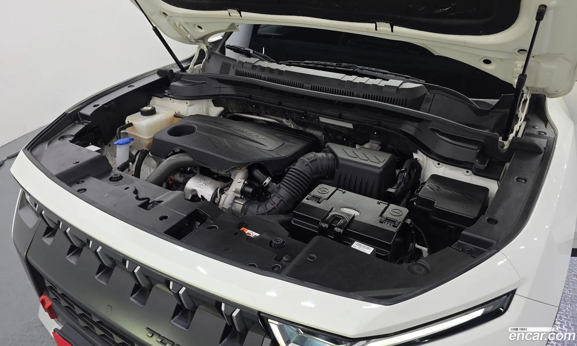 KG Mobility (SsangYong) Torres 2022 — 18