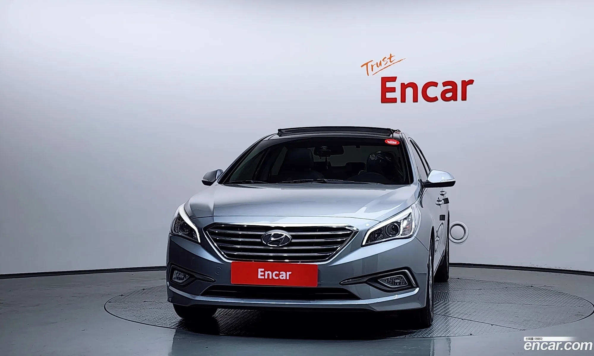 Hyundai LF Sonata 2014 — 16