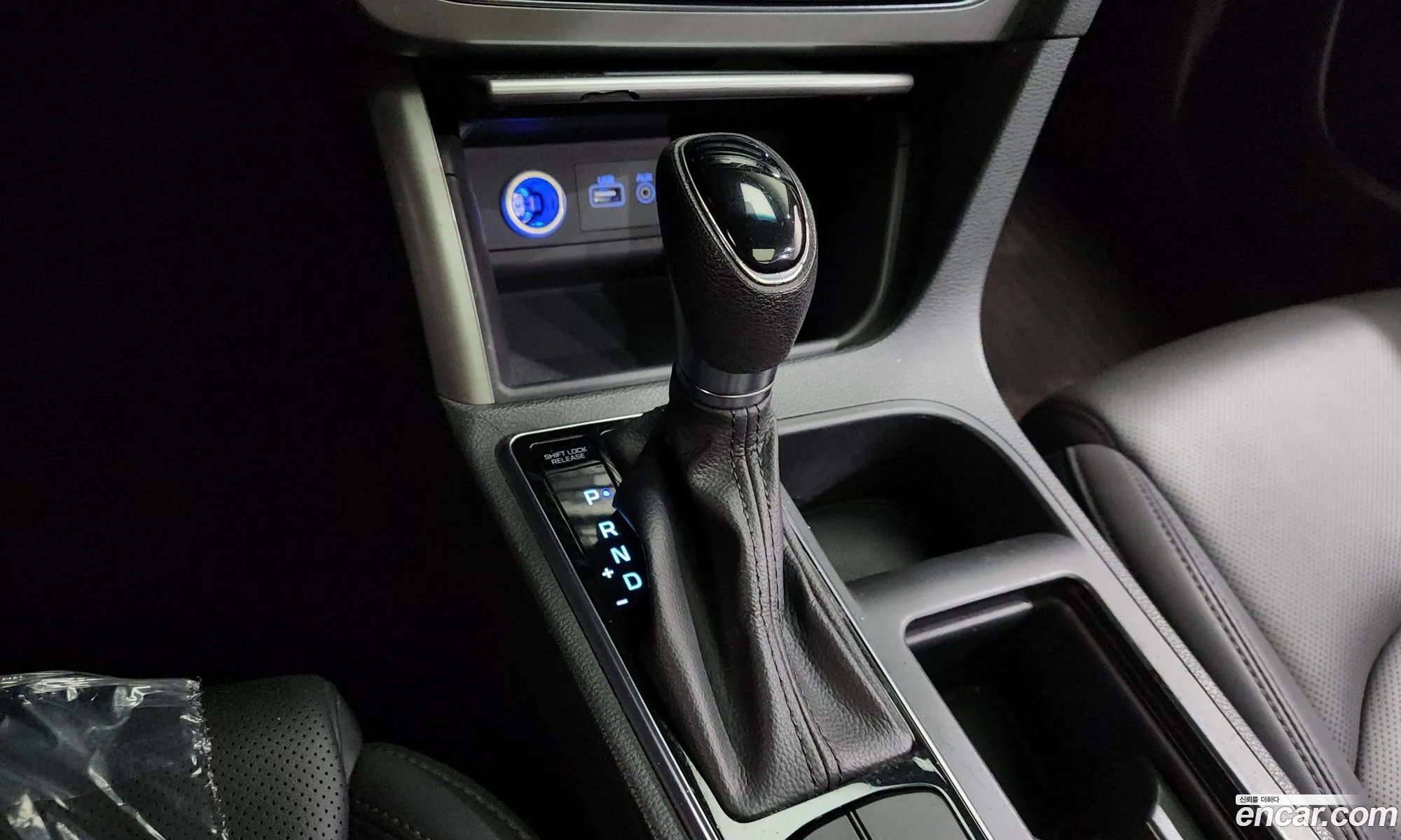 Hyundai LF Sonata 2014 — 18