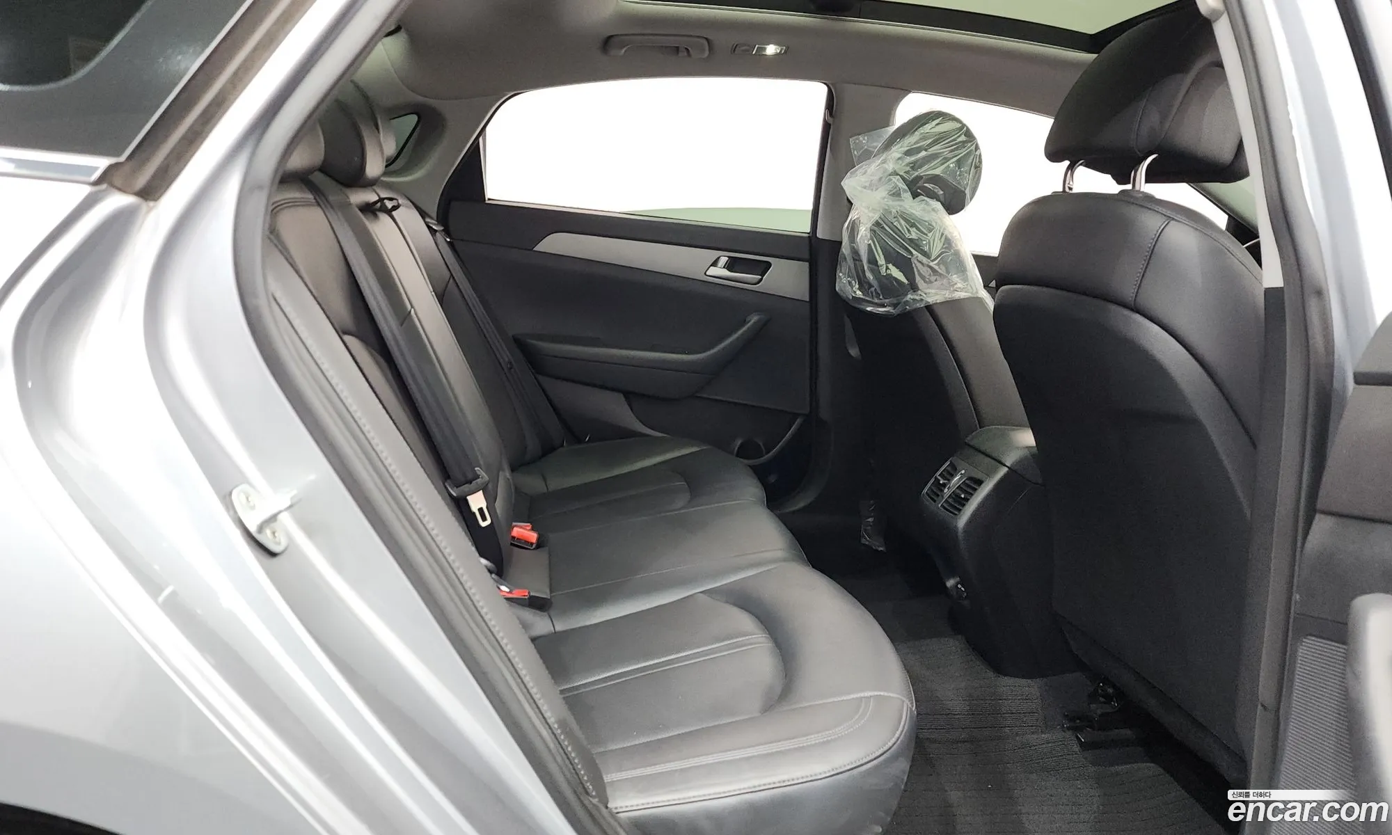Hyundai LF Sonata 2014 — 20