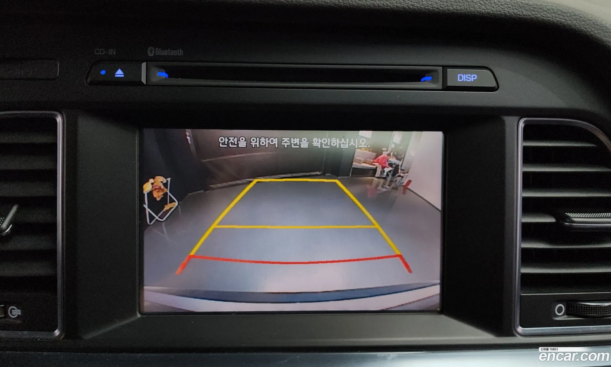 Hyundai LF Sonata 2014 — 15