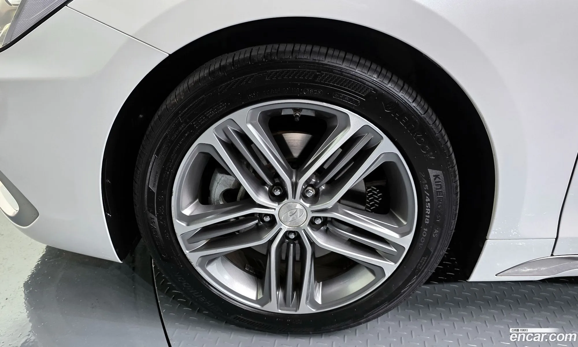 Hyundai Grandeur IG 2018 — 2