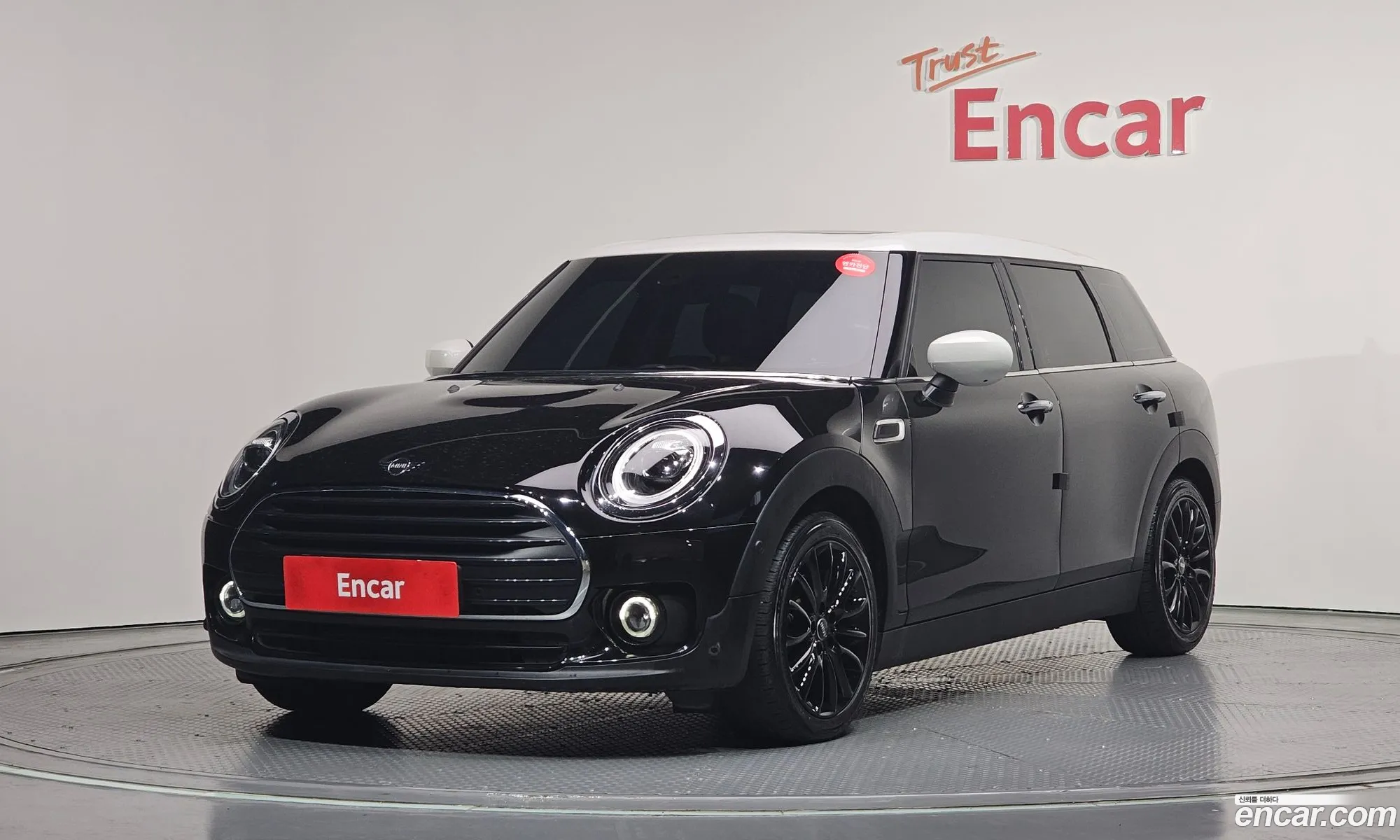 Mini Cooper Clubman 2019 — 18
