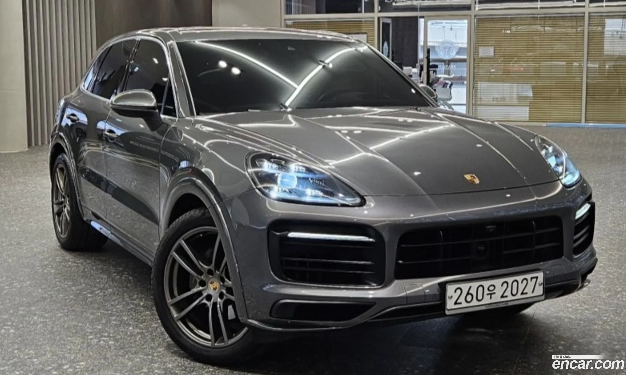 Porsche Cayenne 2019 — 17