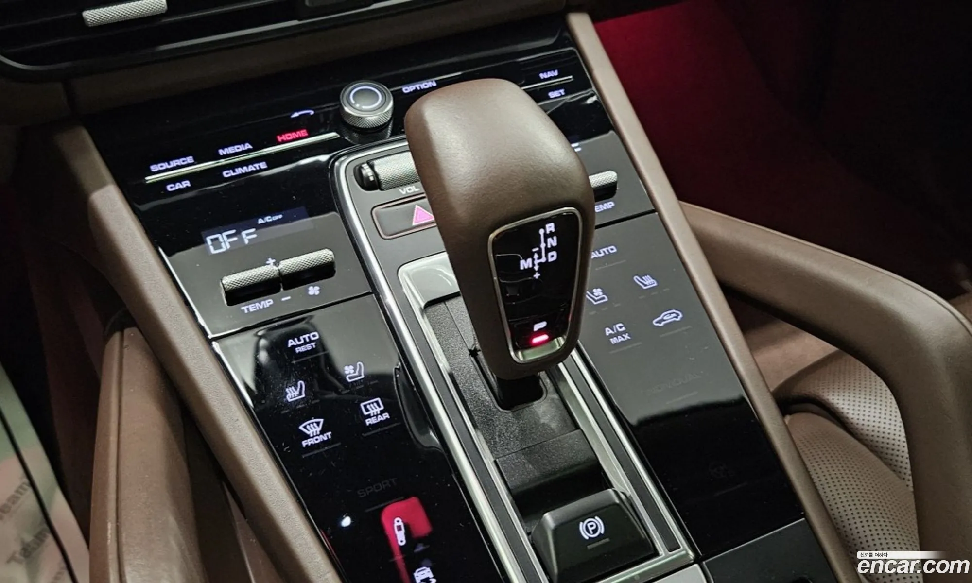 Porsche Cayenne 2019 — 20