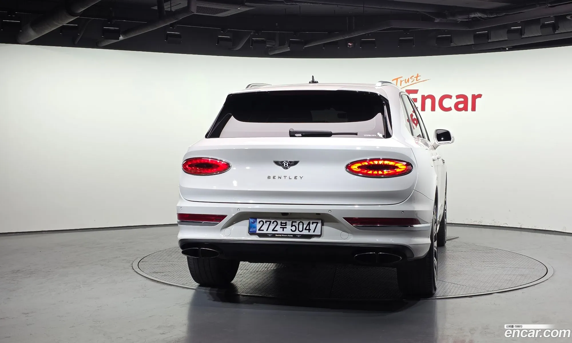 Bentley Bentayga 2022 SJAAM14V2NC015076 — 20