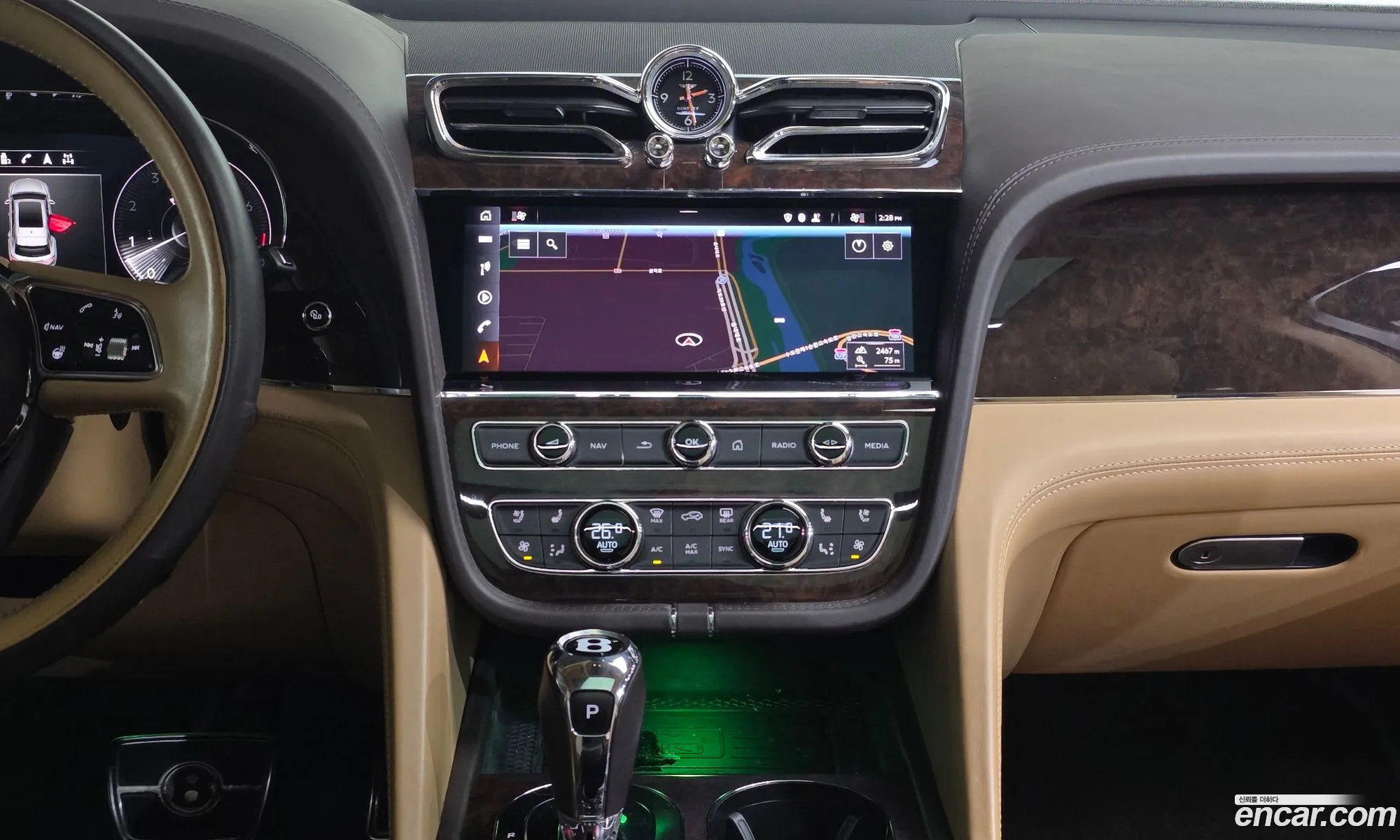 Bentley Bentayga 2022 SJAAM14V2NC015076 — 7