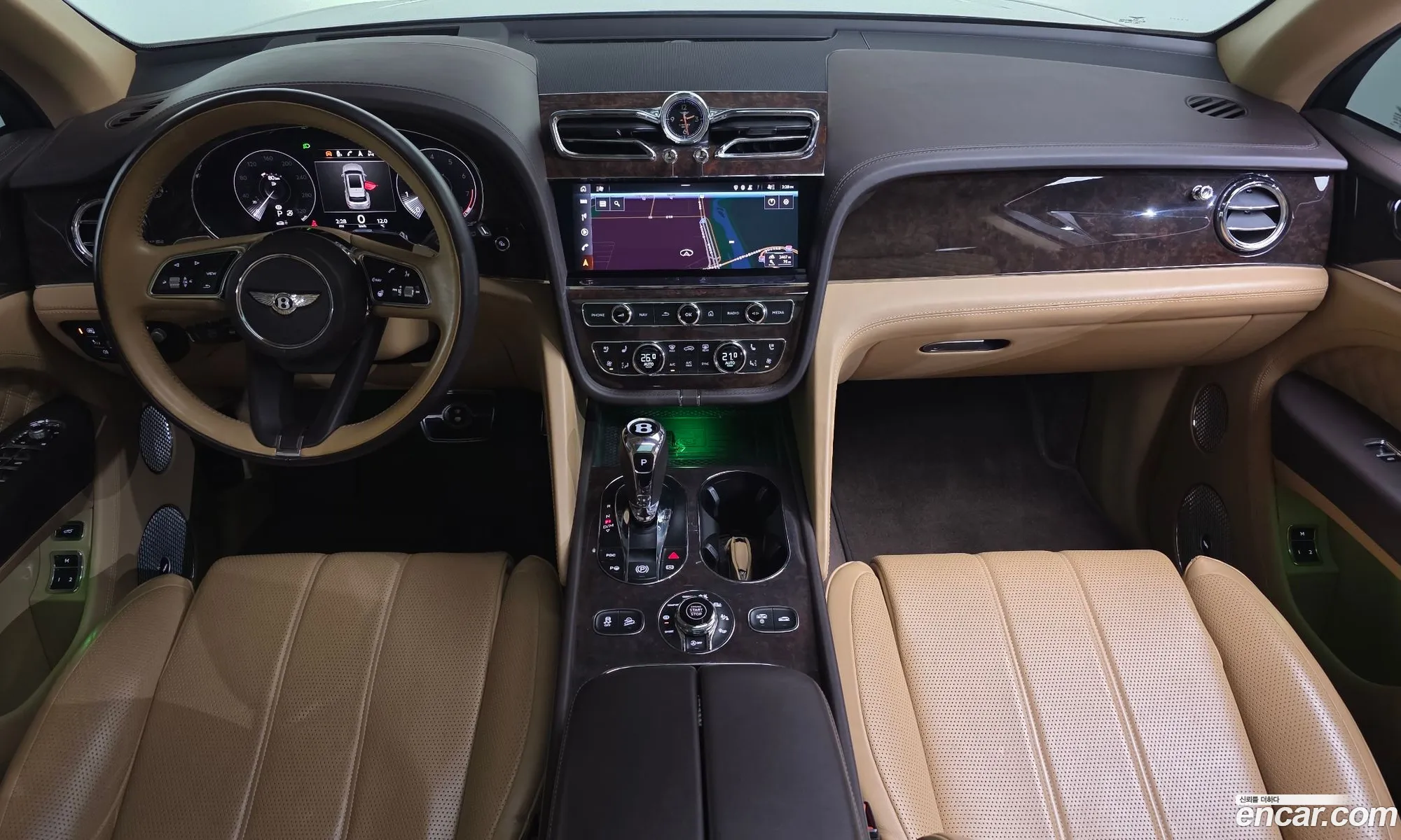 Bentley Bentayga 2022 SJAAM14V2NC015076 — 11