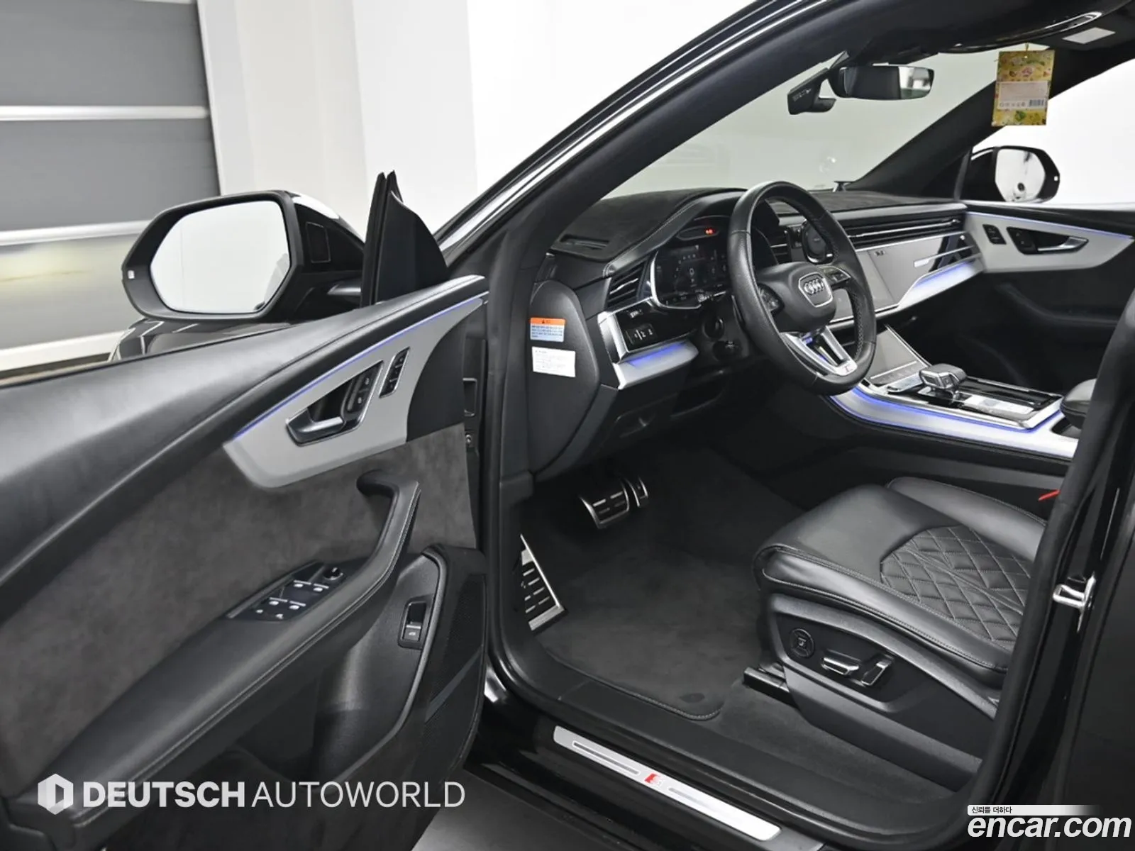 Audi Q8 2022 — 20