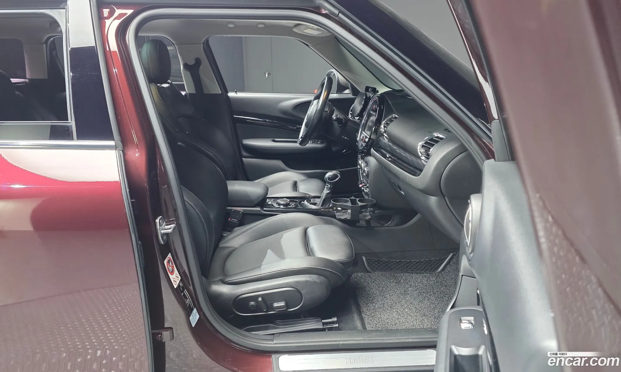 Mini Cooper D Clubman 2016 WMWLR9109G2E20425 — 11