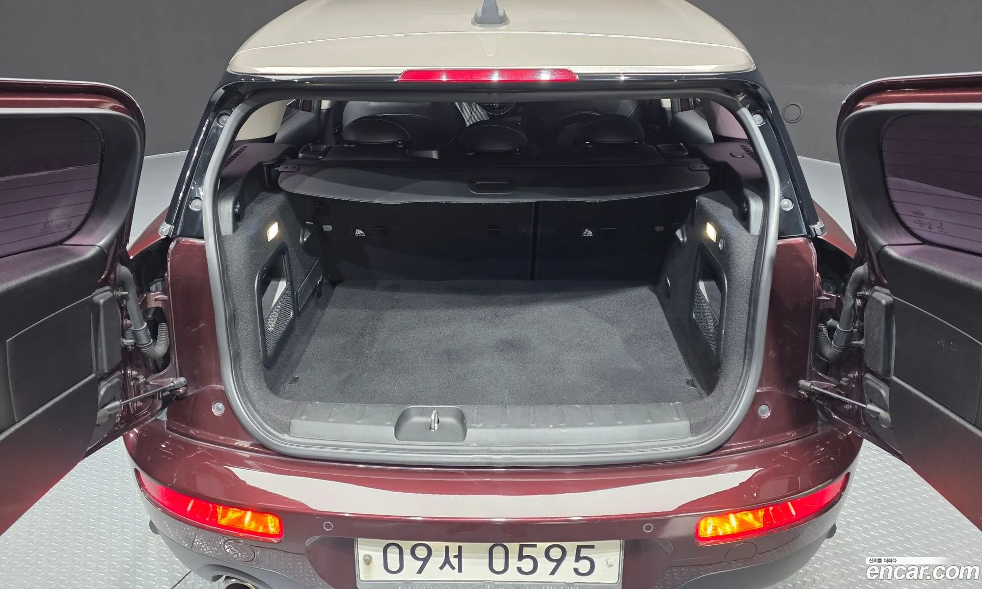Mini Cooper D Clubman 2016 WMWLR9109G2E20425 — 8