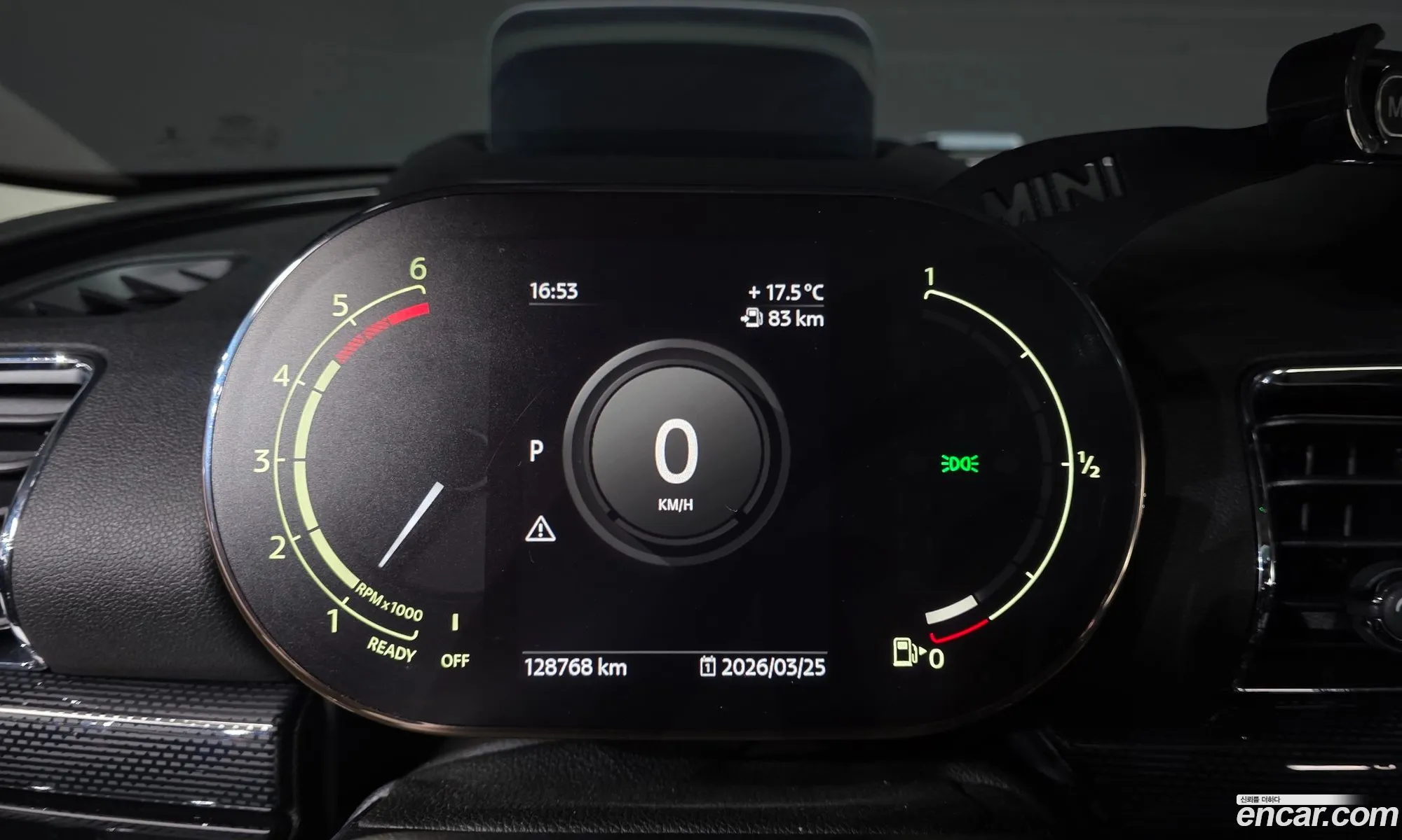 Mini Cooper D Clubman 2016 WMWLR9109G2E20425 — 12