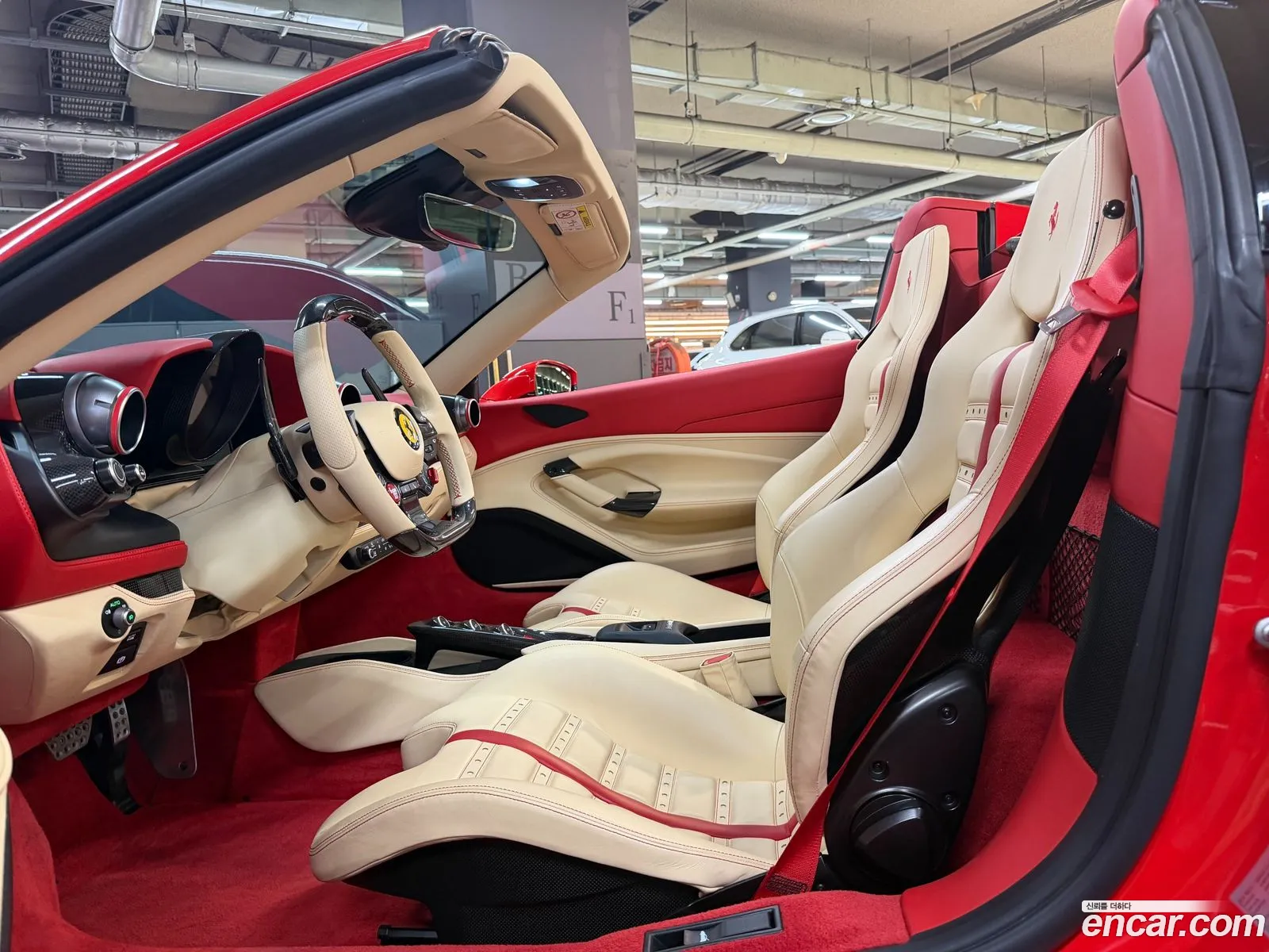 Ferrari F8 Spider 2020 — 10