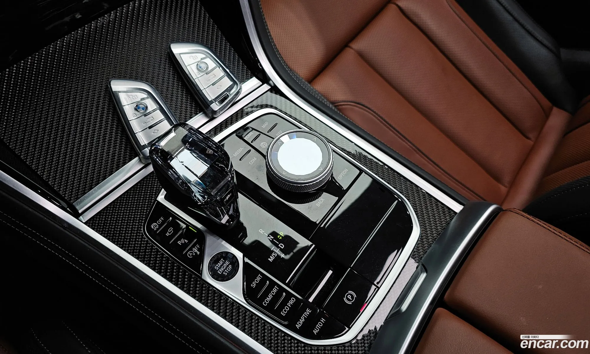 BMW 8 Series 2025 WBAGV8103SCT90944 — 7