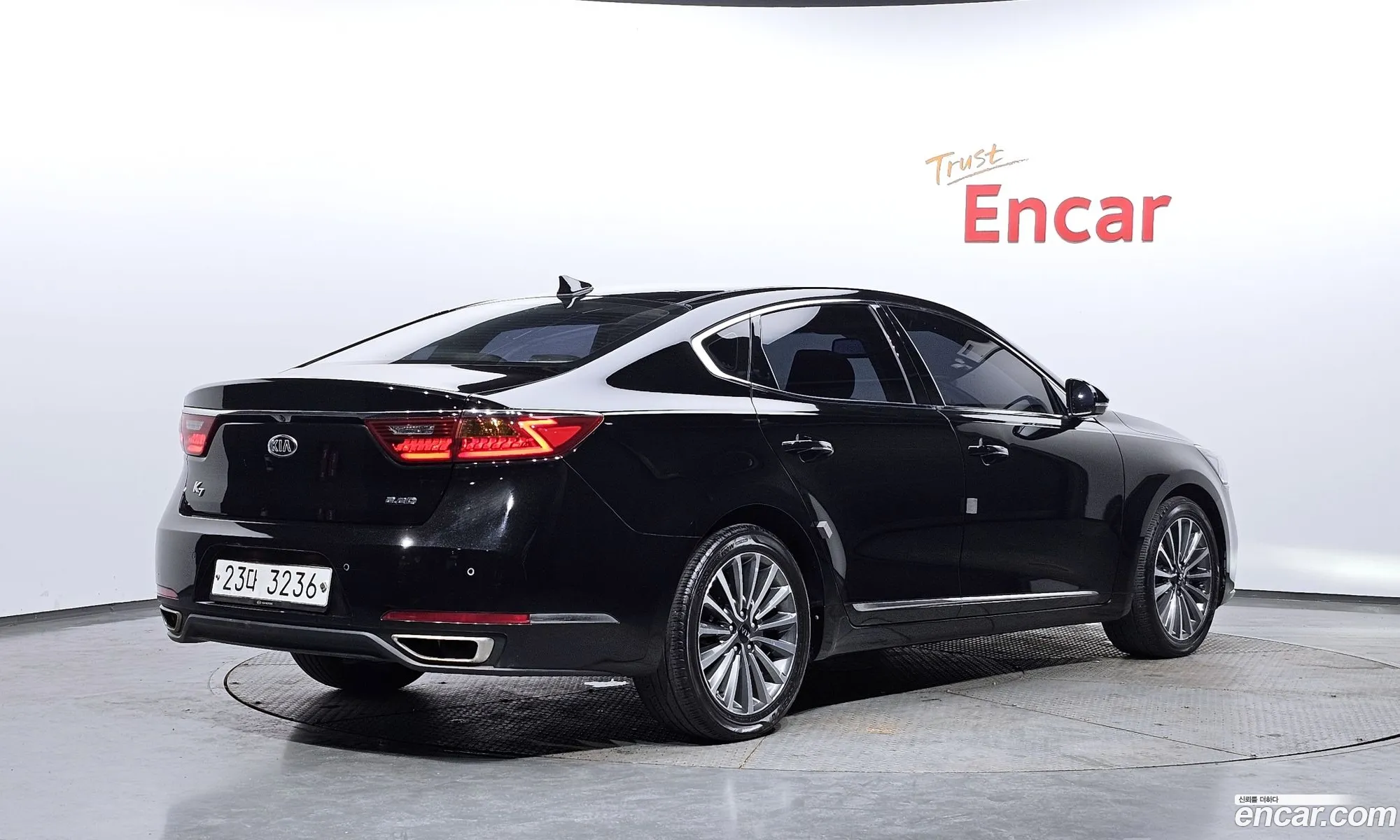 Kia K7 2017 — 3