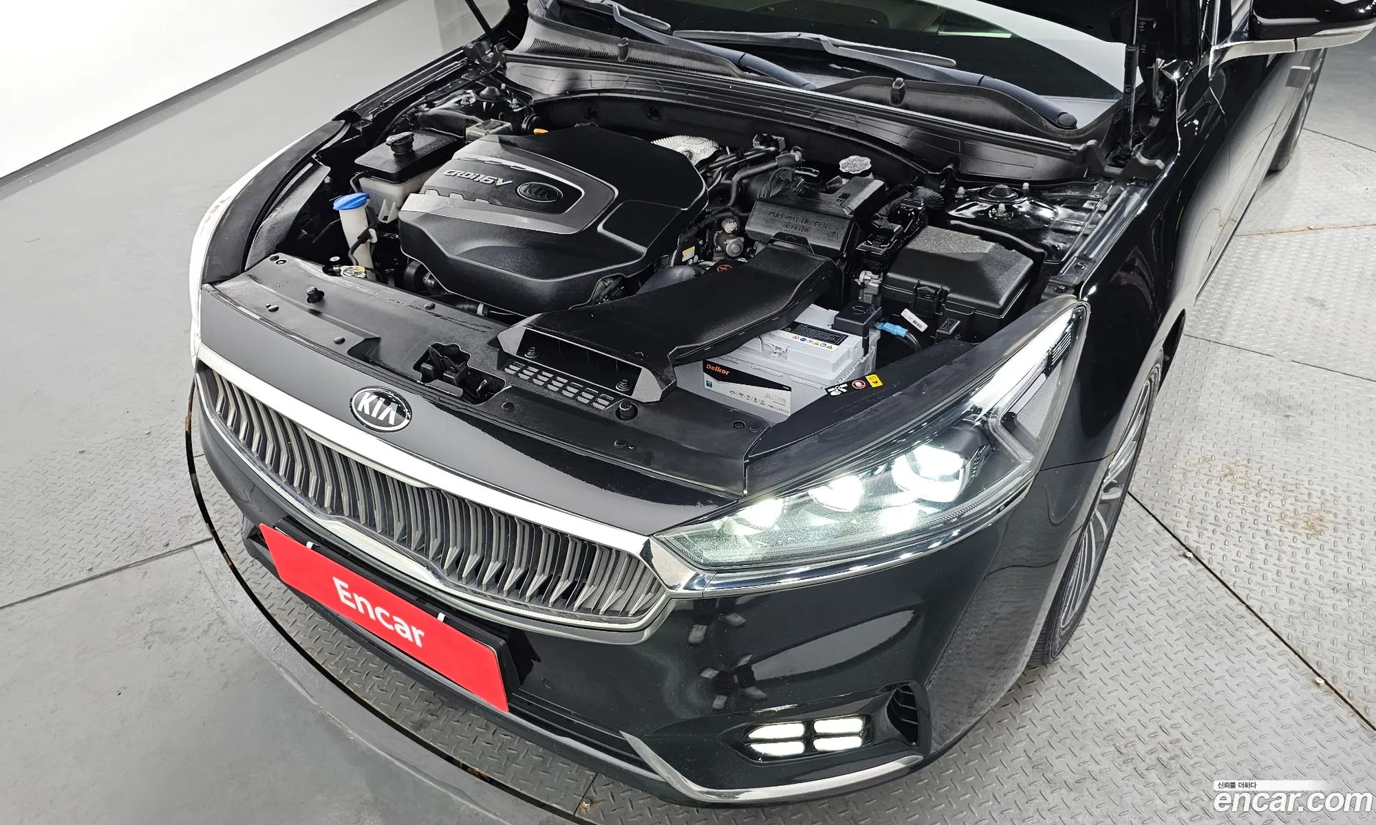 Kia K7 2017 — 12