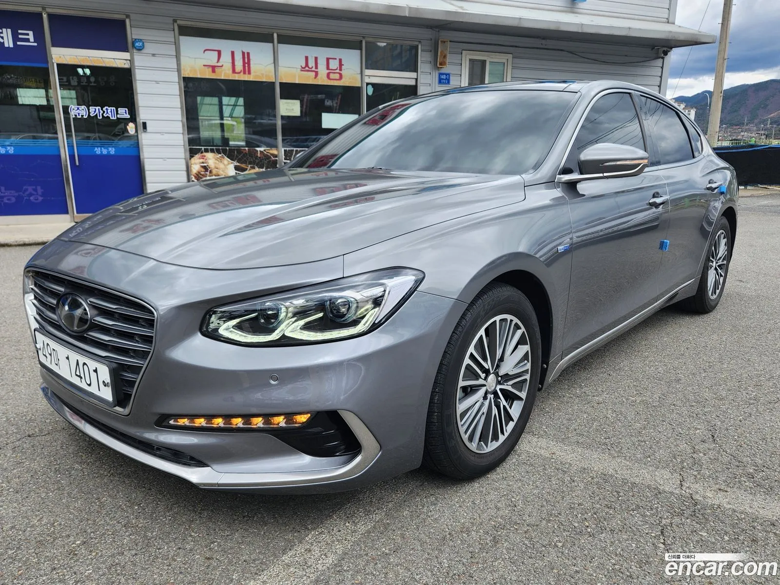Hyundai Grandeur IG Hybrid 2017 — 4