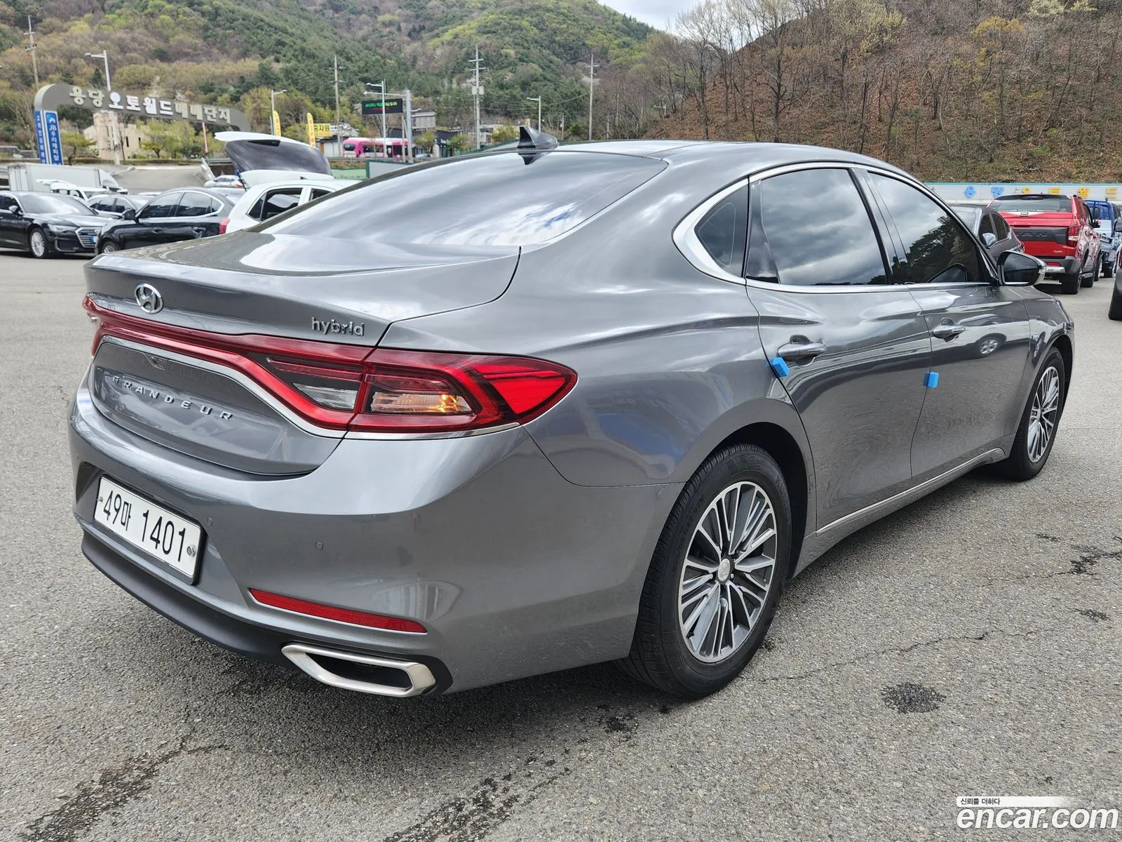 Hyundai Grandeur IG Hybrid 2017 — 2