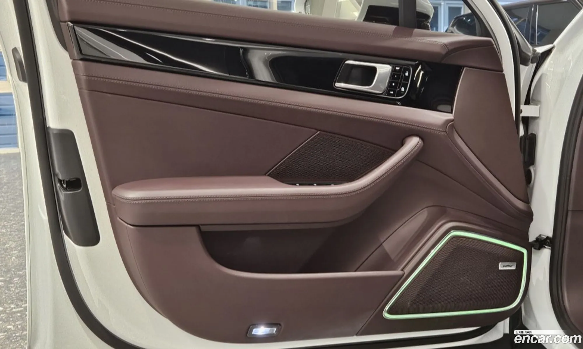 Porsche Panamera 2019 — 14