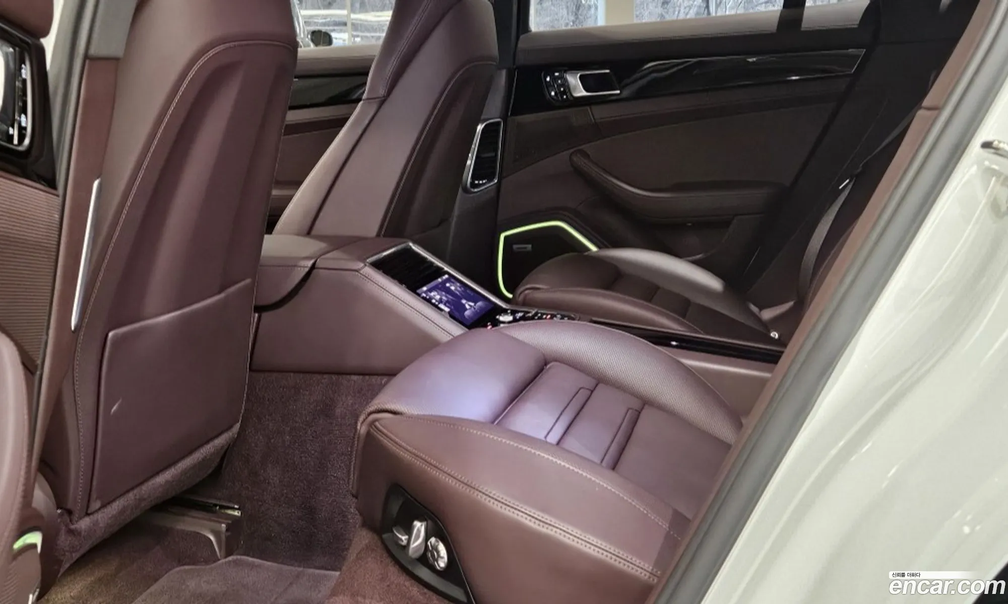 Porsche Panamera 2019 — 16