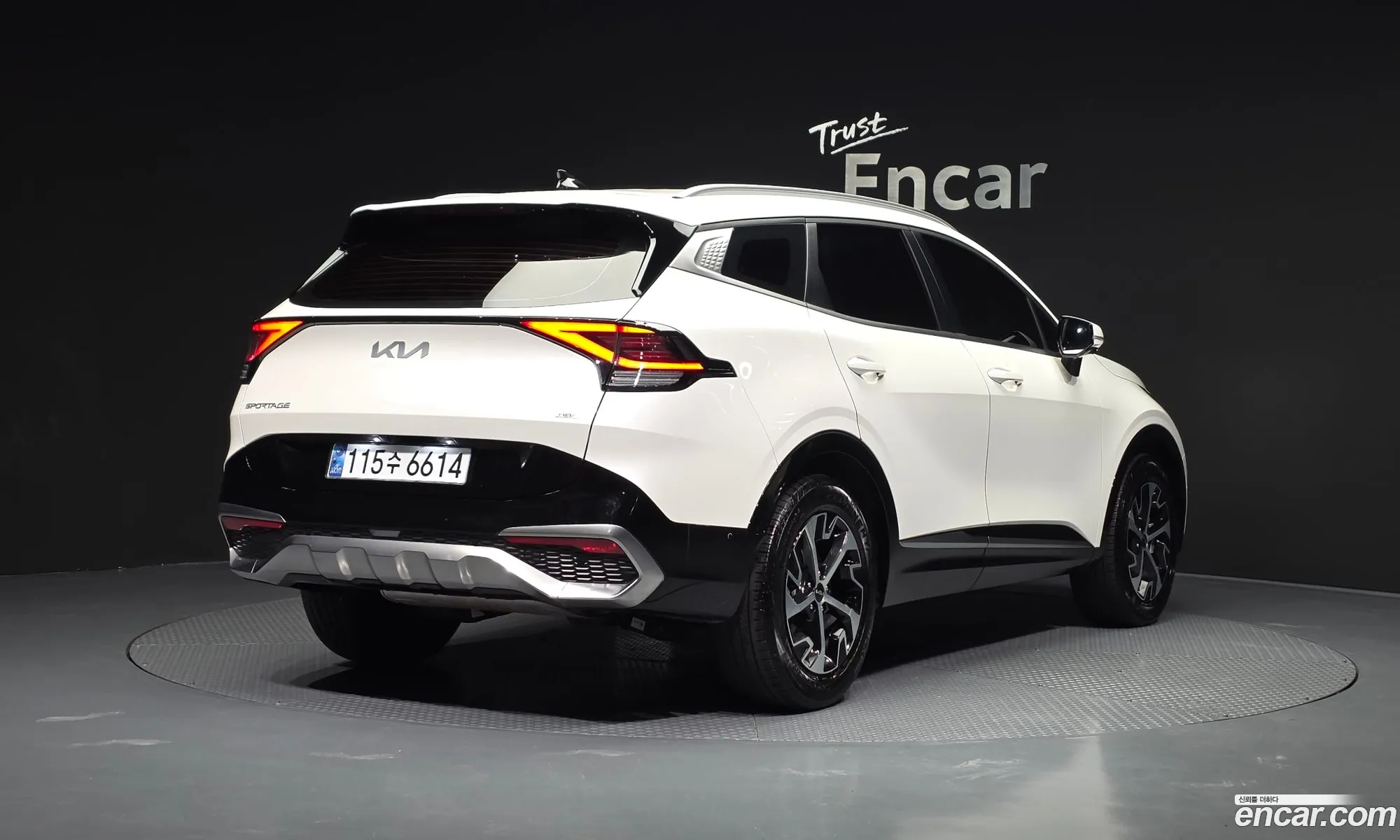 Kia Sportage Hybrid 2024 — 3