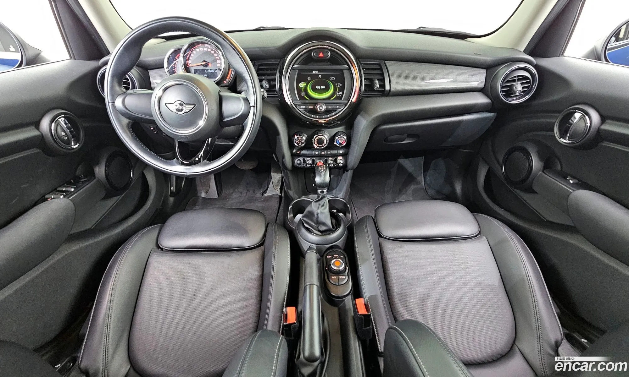 Mini Cooper 2017 — 14