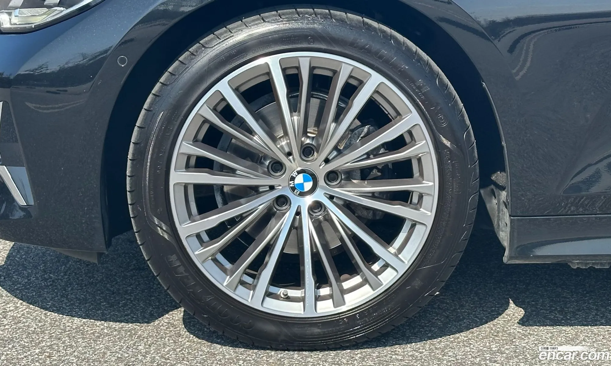 BMW 3 Series 2021 — 10