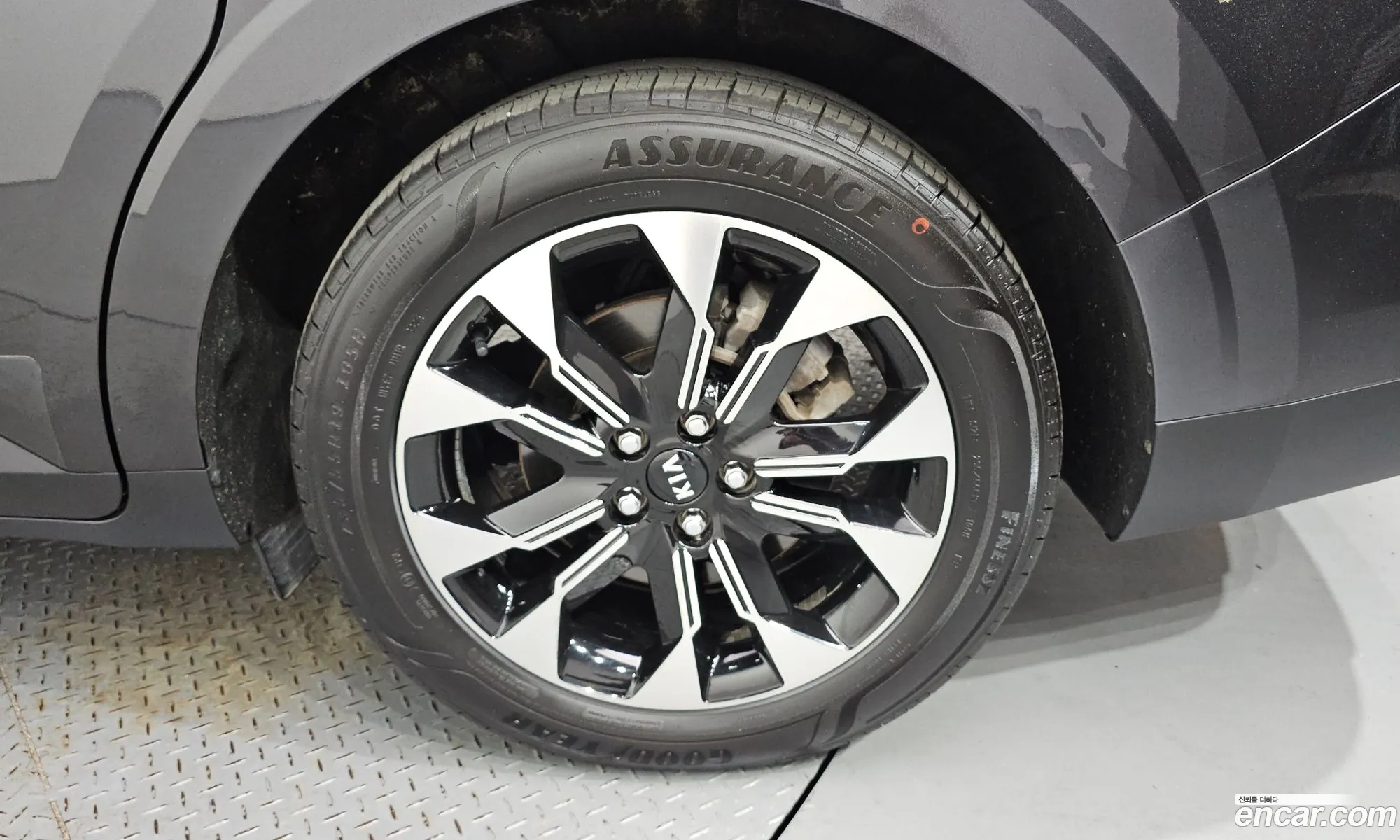 Kia Carnival 2021 — 20