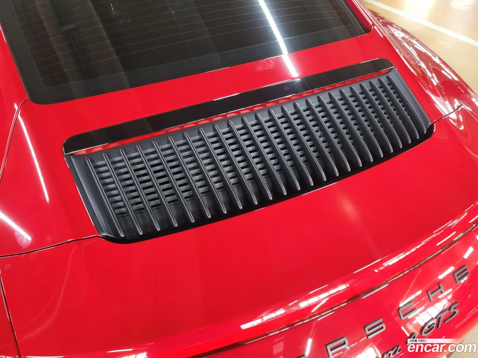 Porsche 911 2018 — 12