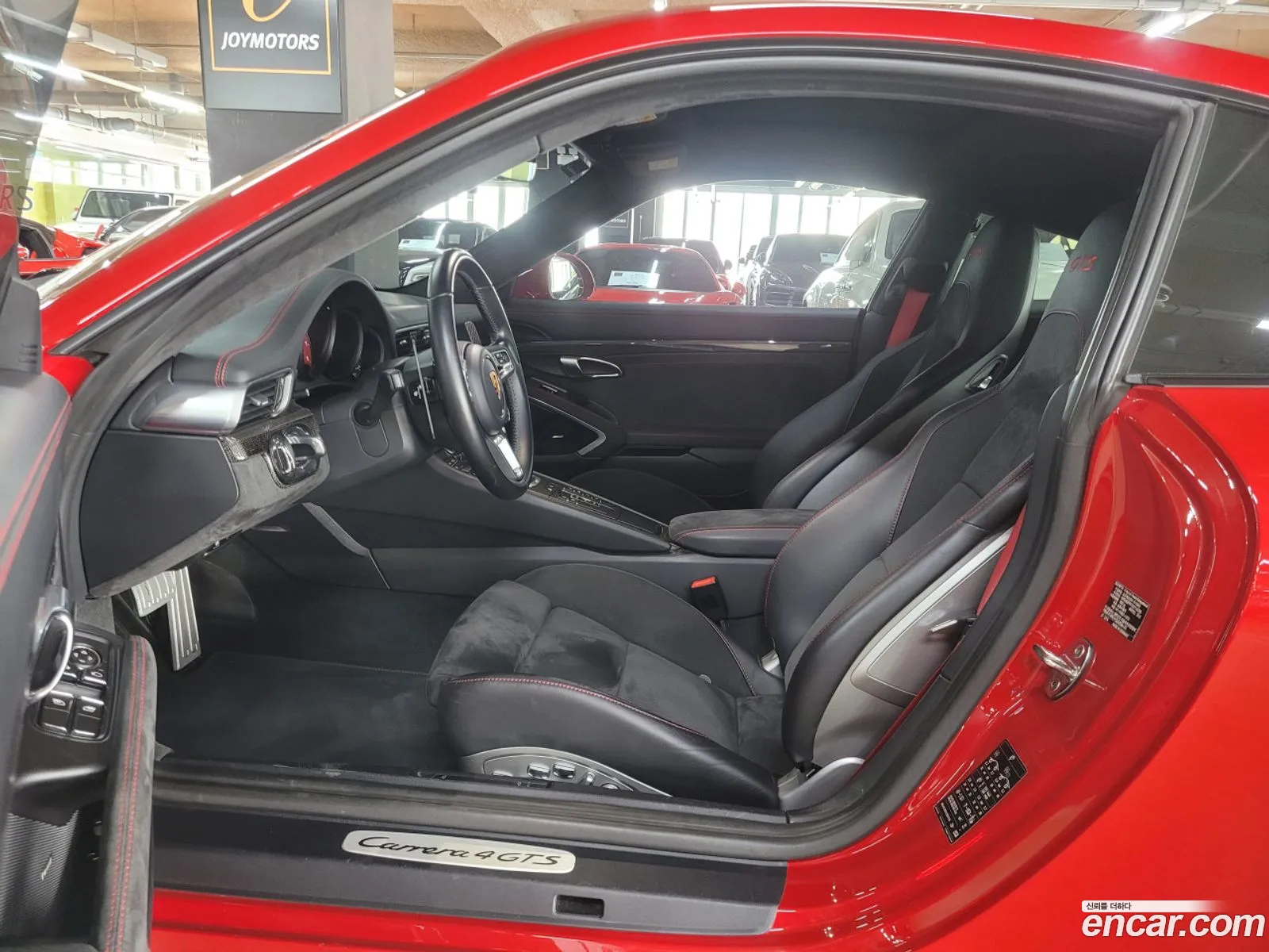 Porsche 911 2018 — 16