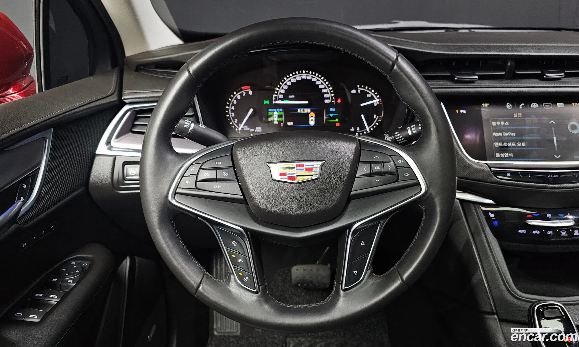 Cadillac XT5 2018 1GYFN9RS2JZ131006 — 10