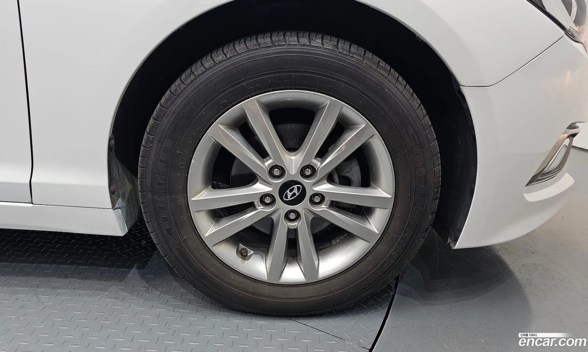 Hyundai LF Sonata 2015 — 4