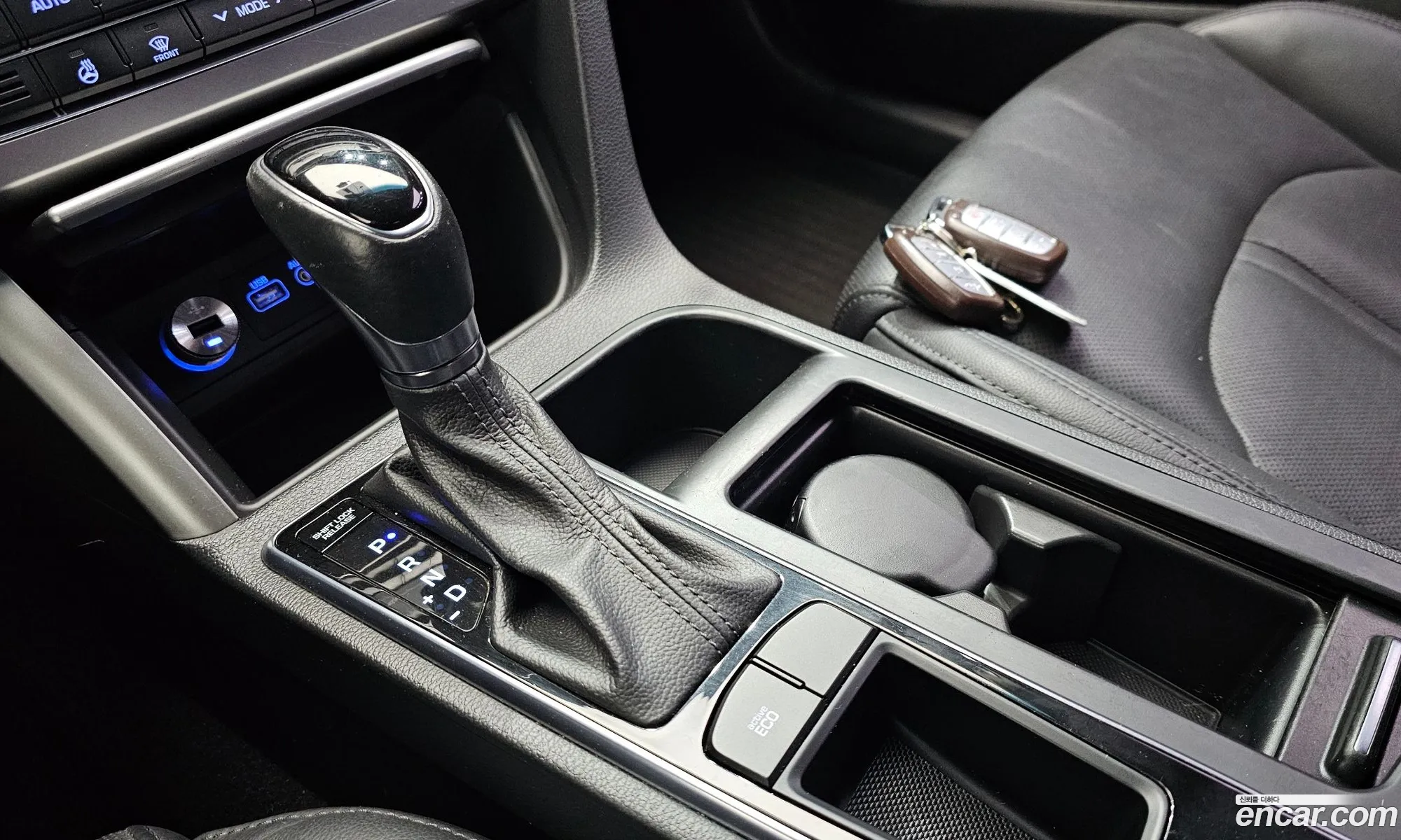 Hyundai LF Sonata 2015 — 2