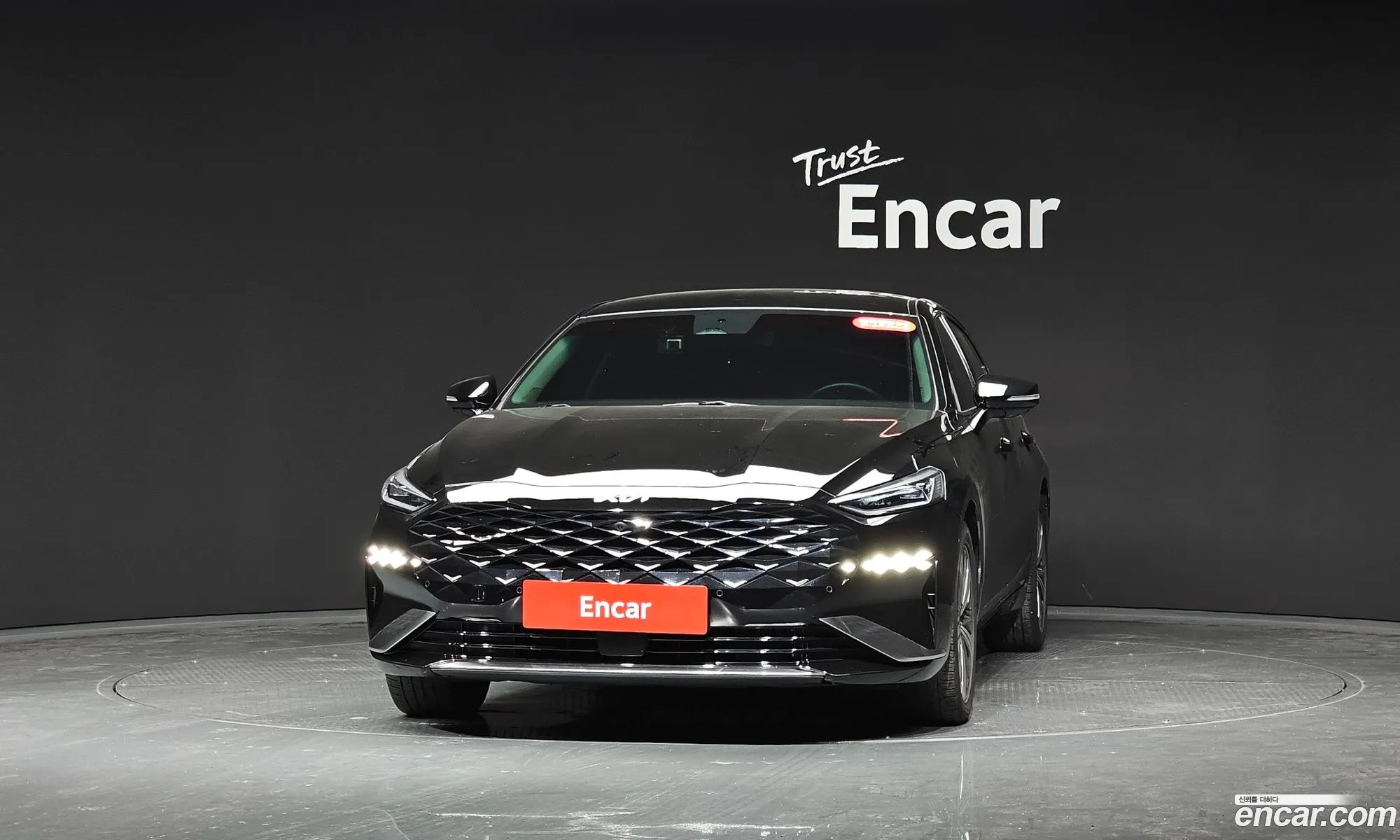 Kia K8 Hybrid 2023 — 2