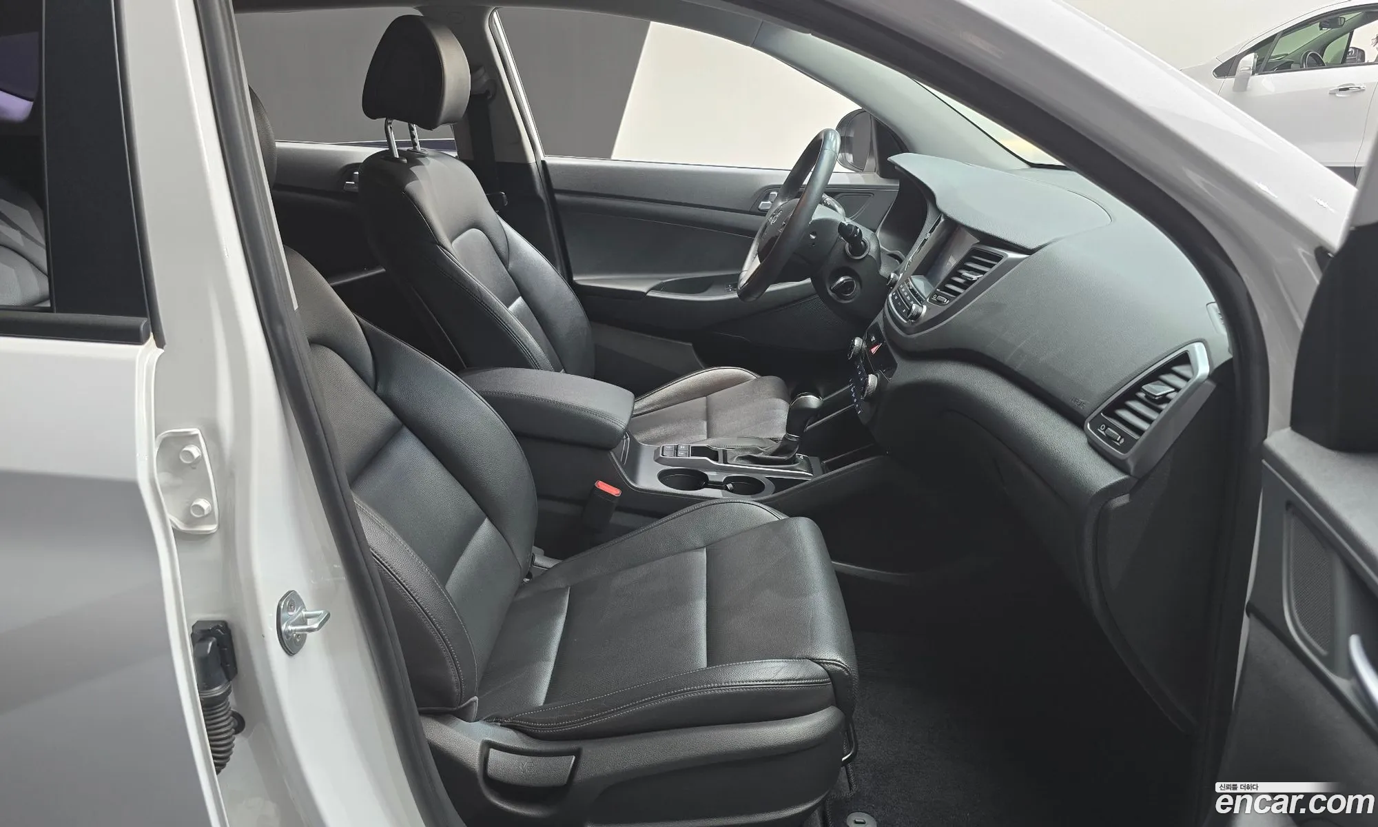 Hyundai Tucson 2016 — 17