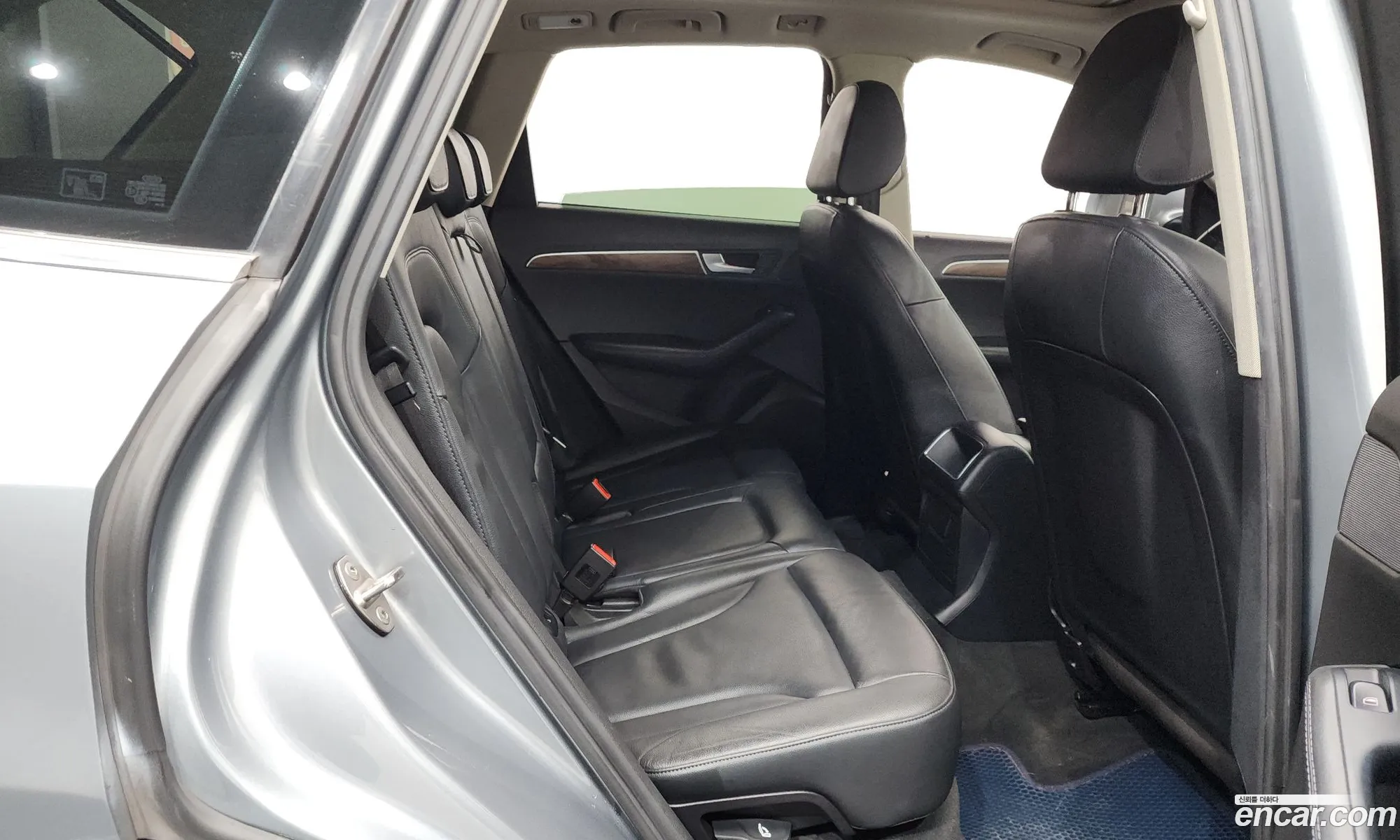 Audi Q5 2012 WAUZZZ8R111111111 — 16
