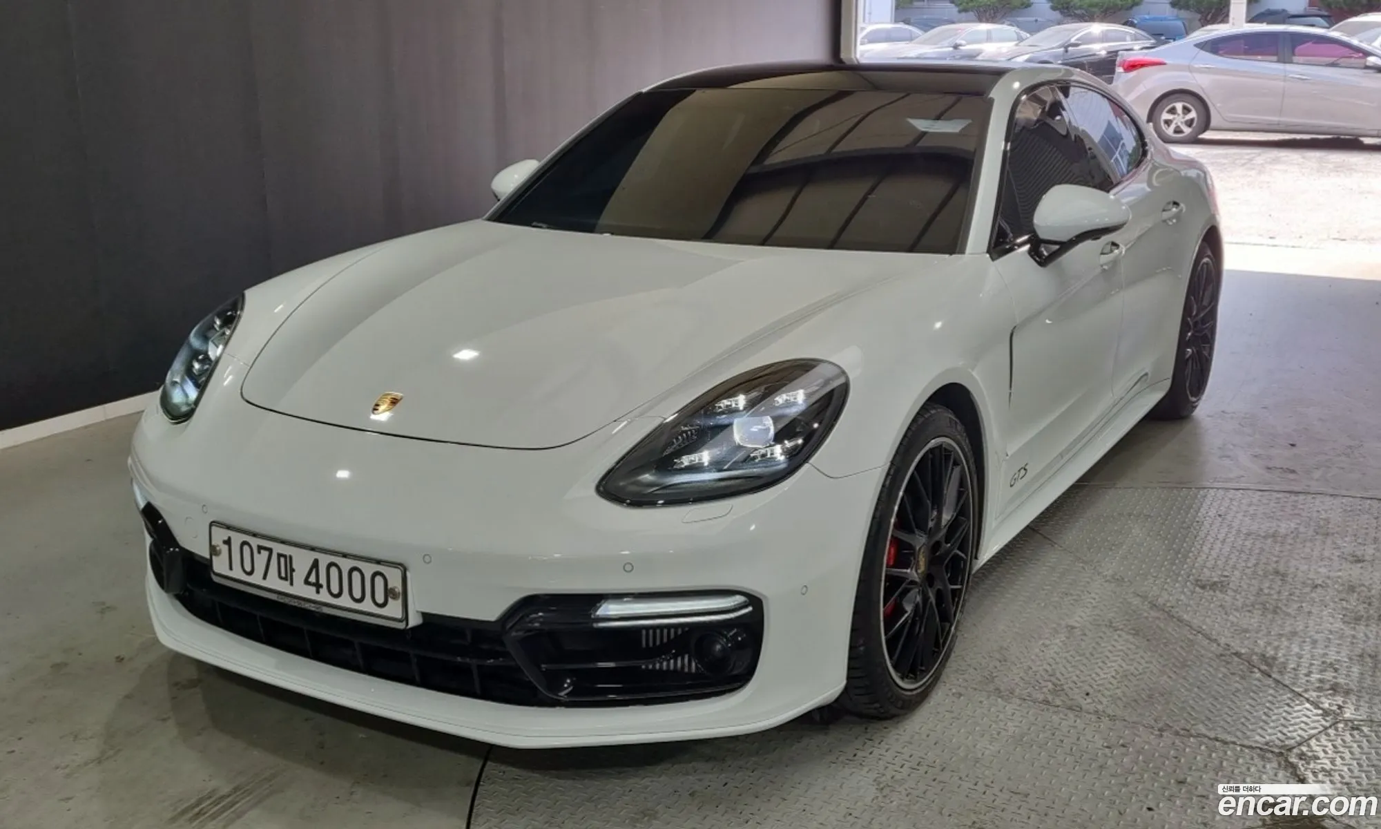 Porsche Panamera 2020 — 16