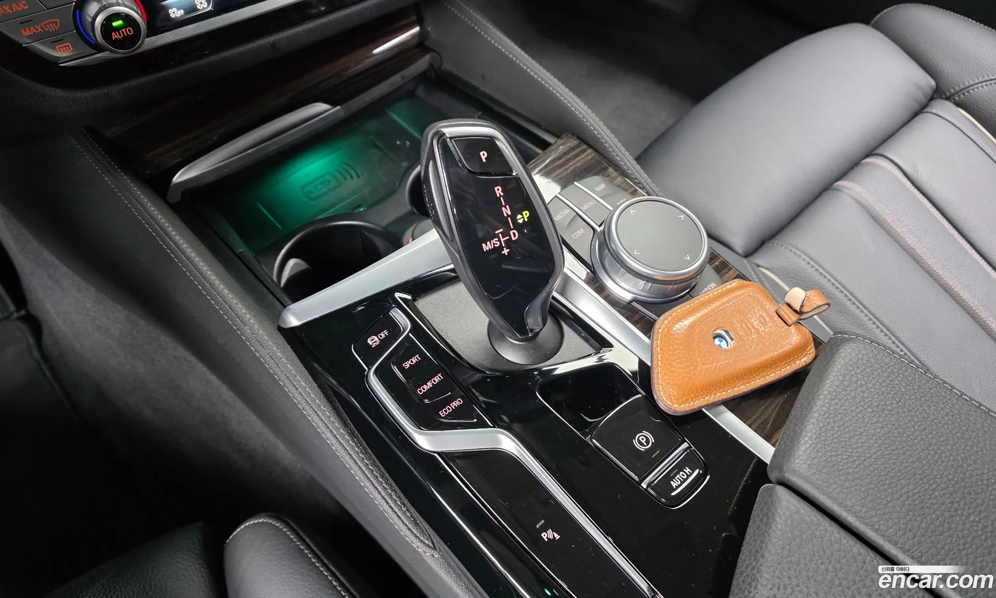 BMW 5 Series 2021 WBA11BH04MCG31128 — 13