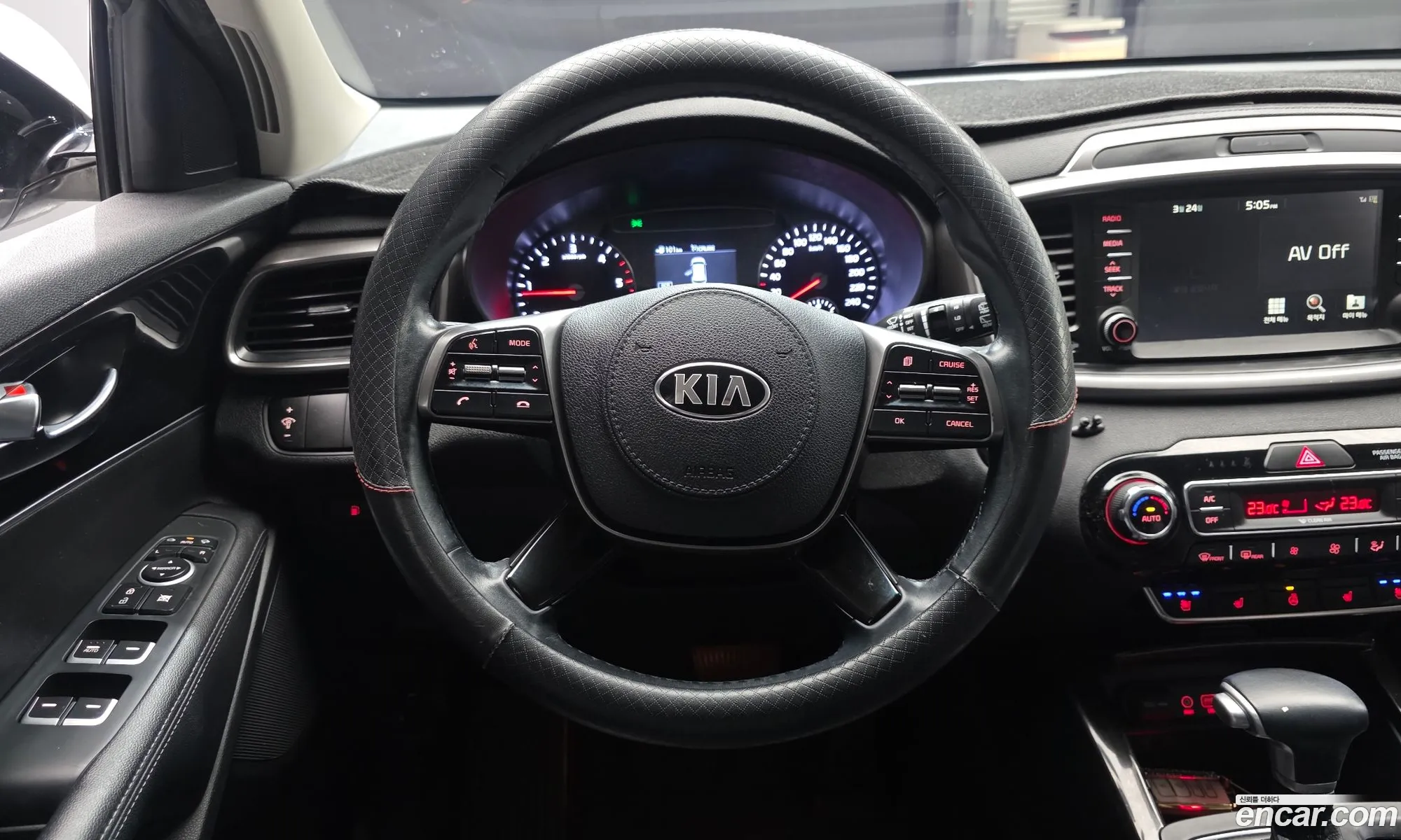 Kia Sorento 2019 — 17