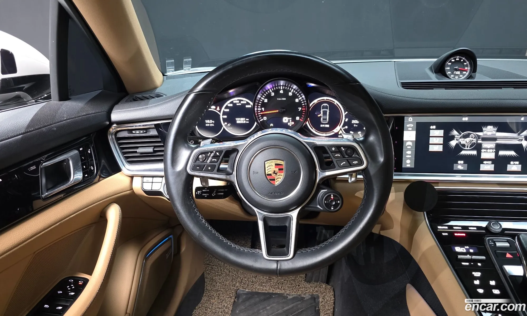 Porsche Panamera 2018 — 10