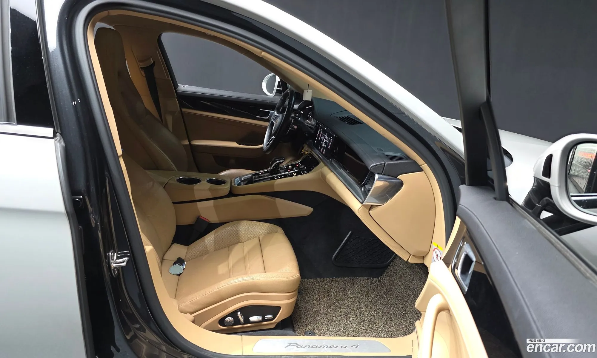 Porsche Panamera 2018 — 13