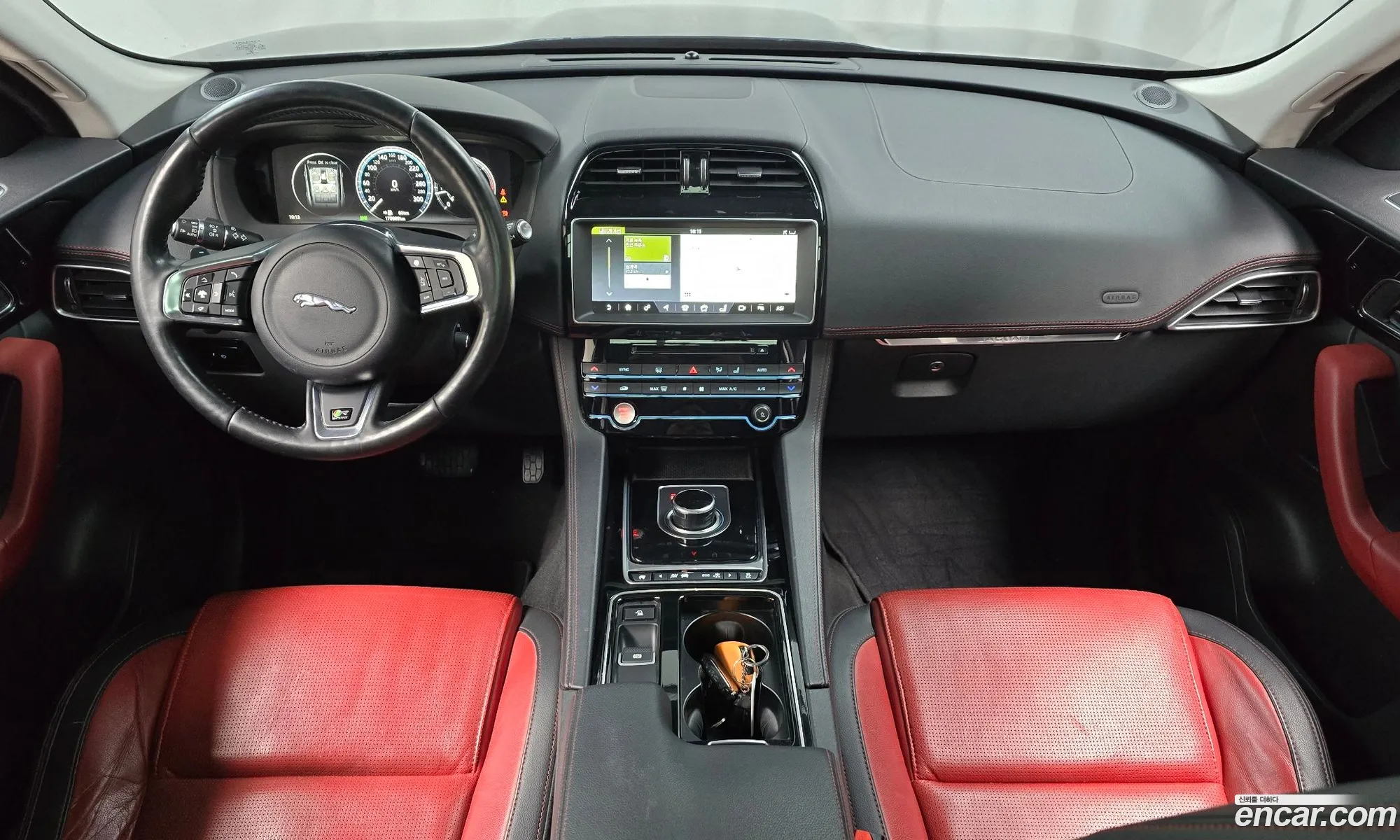 Jaguar F-Pace 2017 SADCA2BNXHA095630 — 18