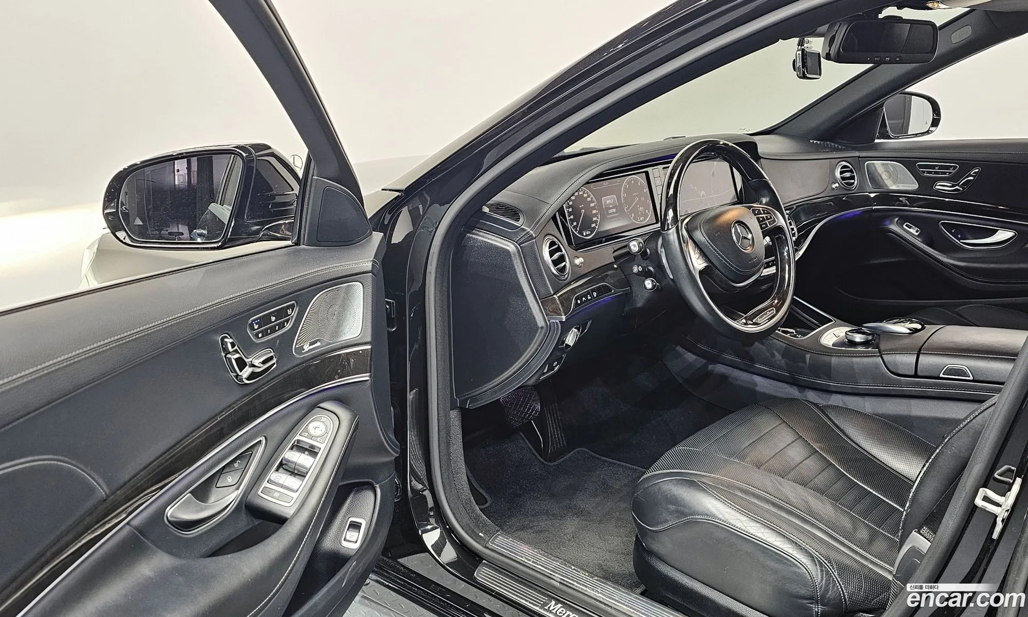 Mercedes-Benz S-Class W222 2015 WDDUG8FB6FA175981 — 7