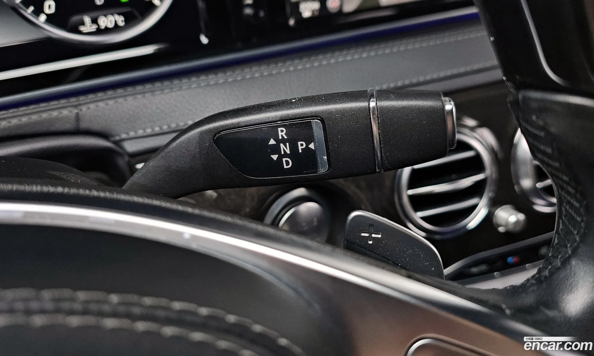 Mercedes-Benz S-Class W222 2015 WDDUG8FB6FA175981 — 20
