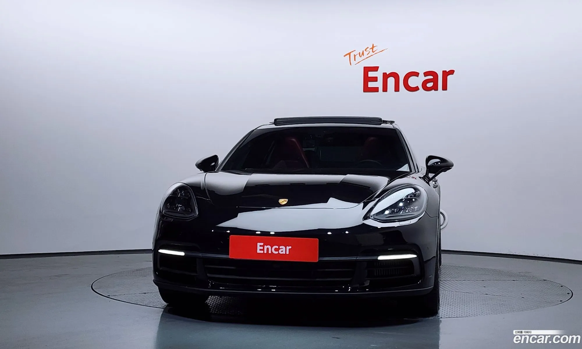 Porsche Panamera 2019 11111111111111111 — 6