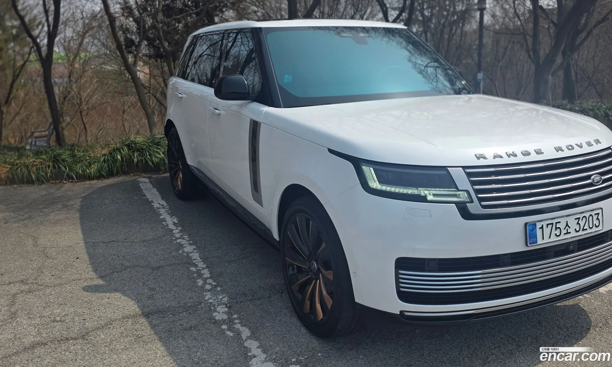 Land Rover Range Rover 2024 — 8