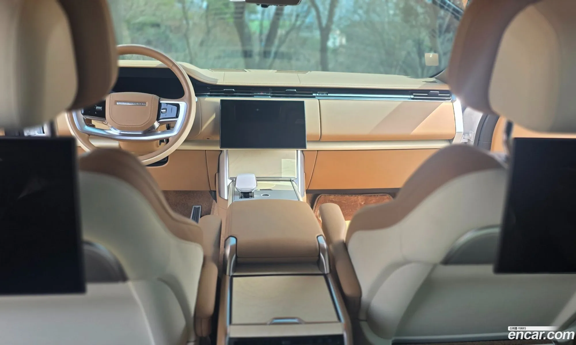 Land Rover Range Rover 2024 — 13