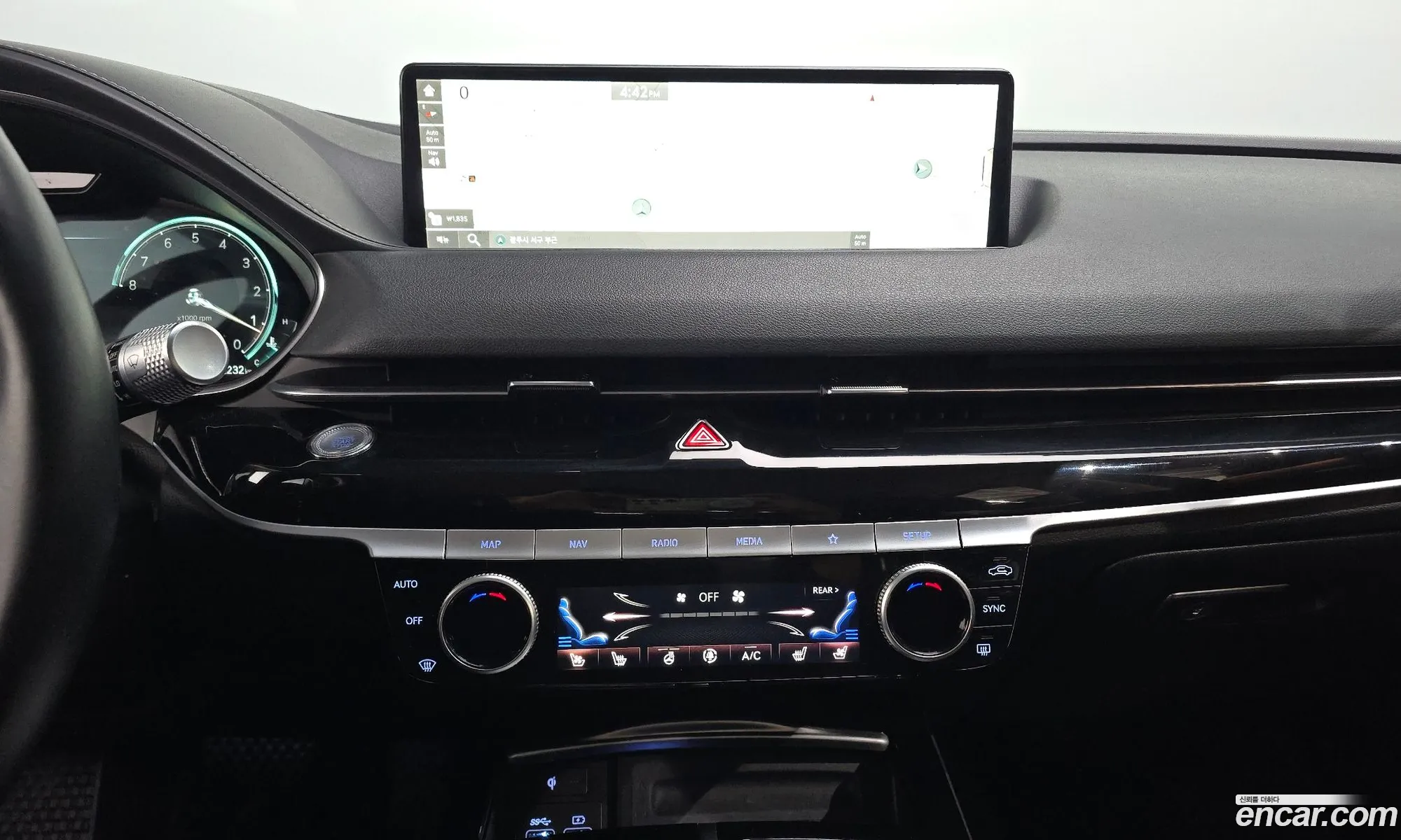Genesis G80 2021 — 2