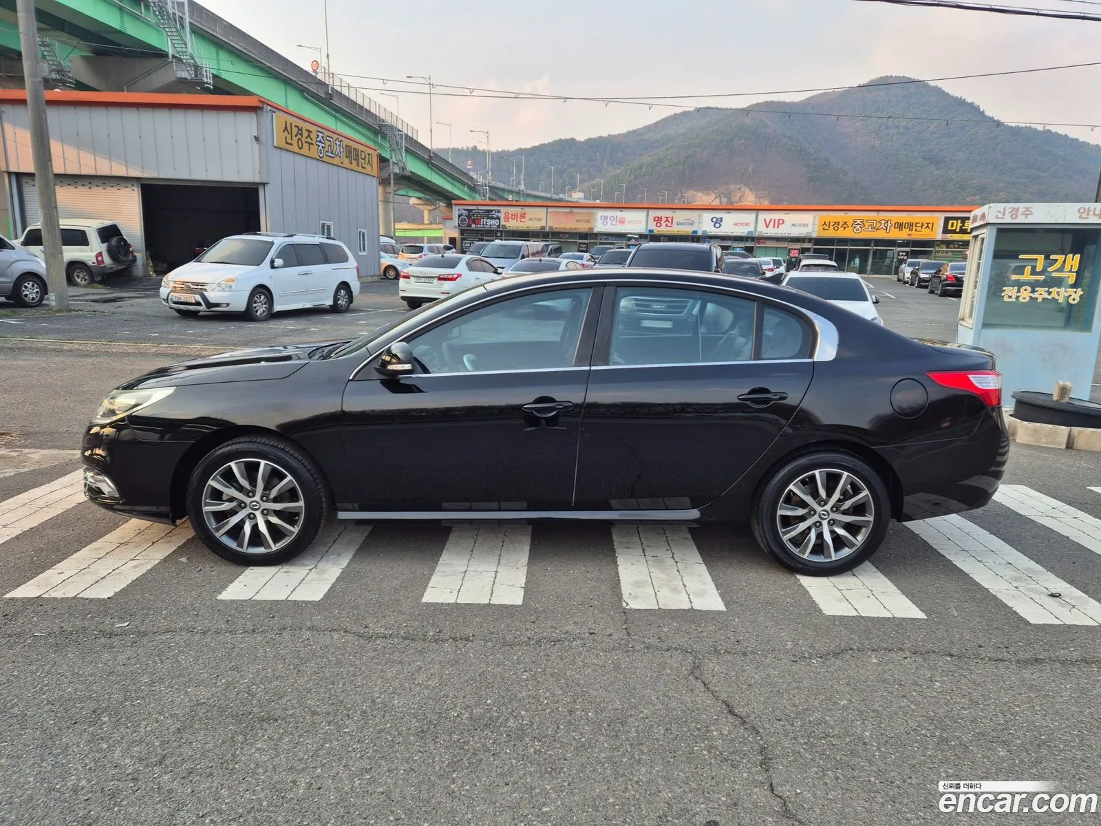 Renault Korea (Samsung) SM5 Nova 2015 — 2