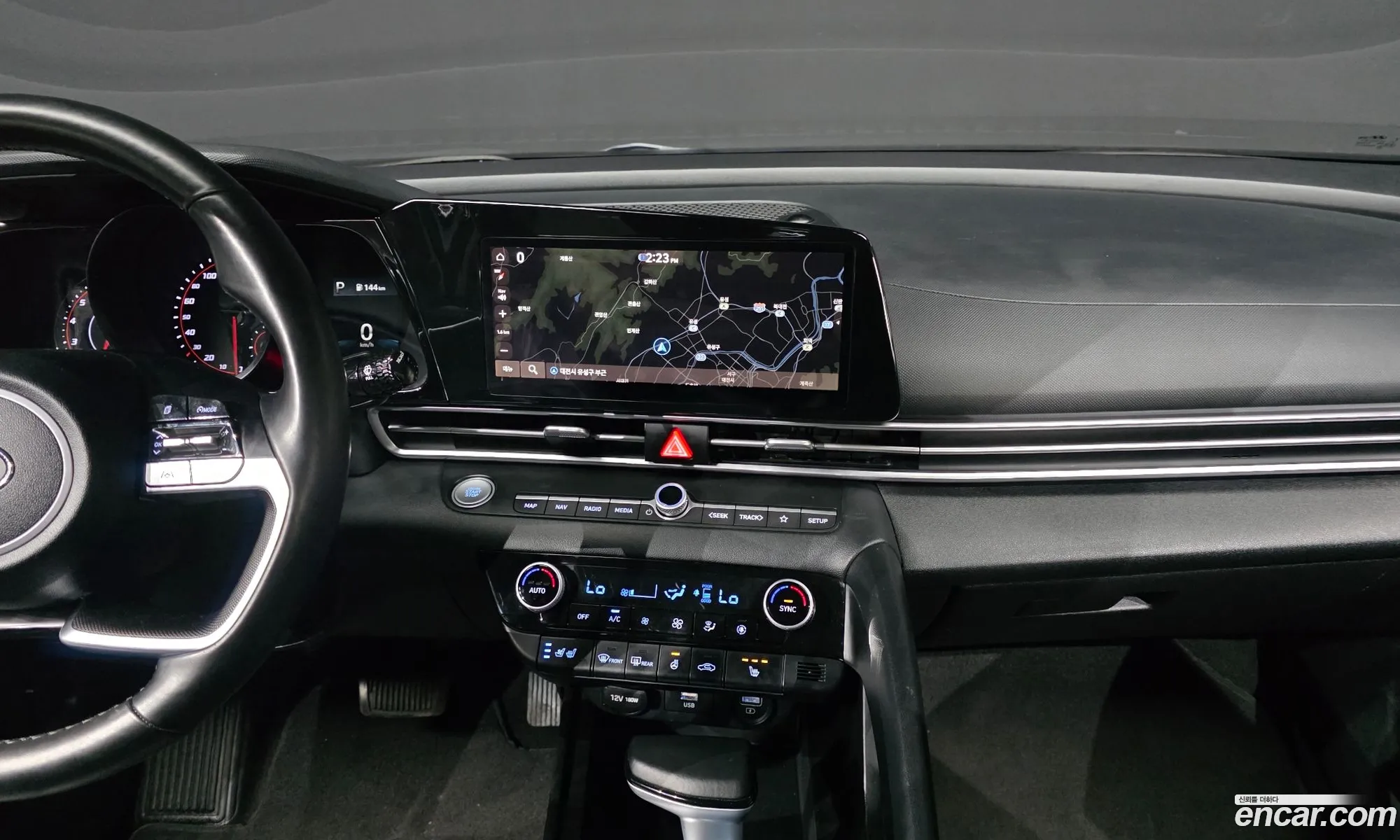 Hyundai Elantra 2021 — 19